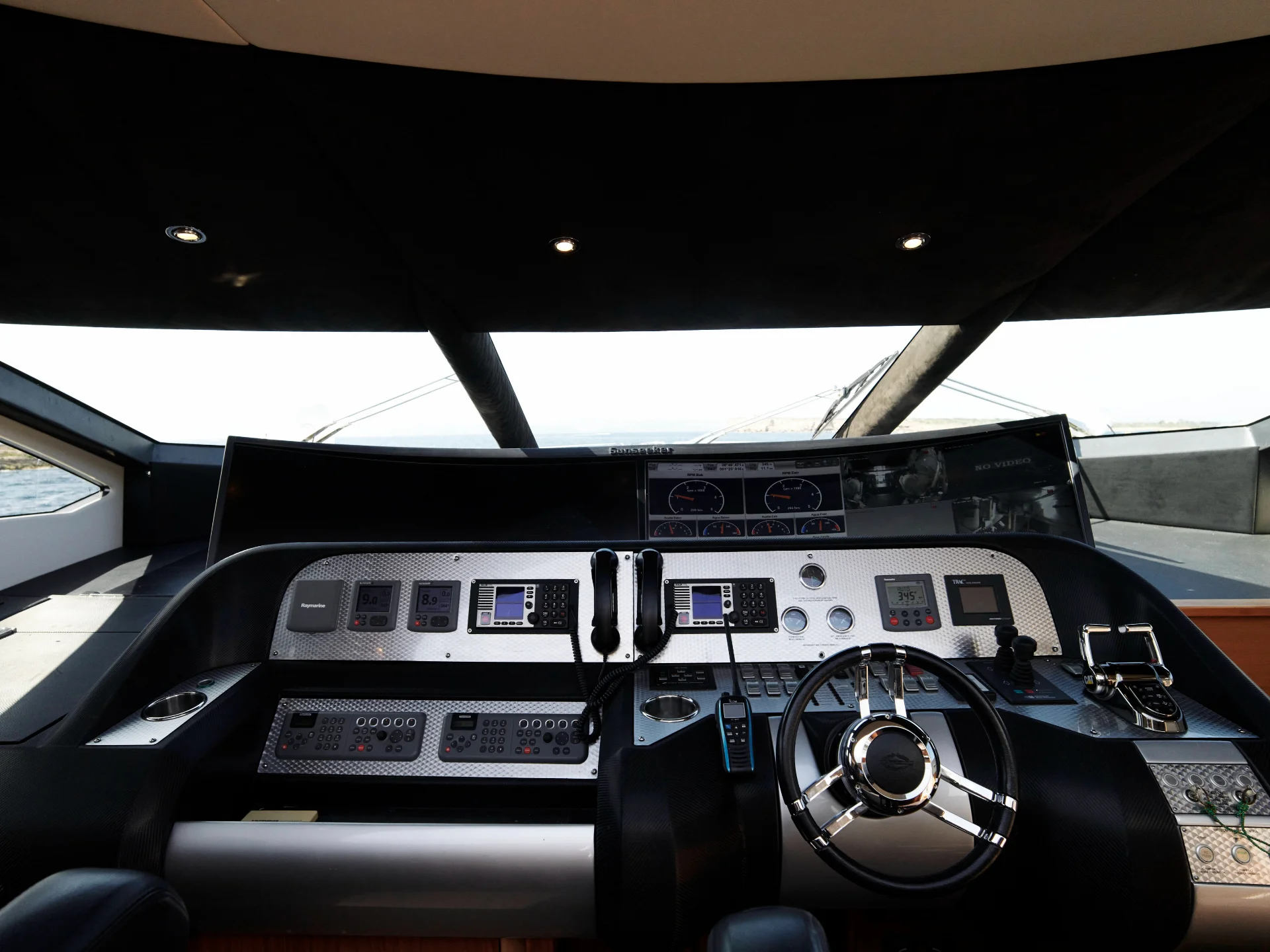 NOVA 92 | Sunseeker Predator 92 - Sunseeker