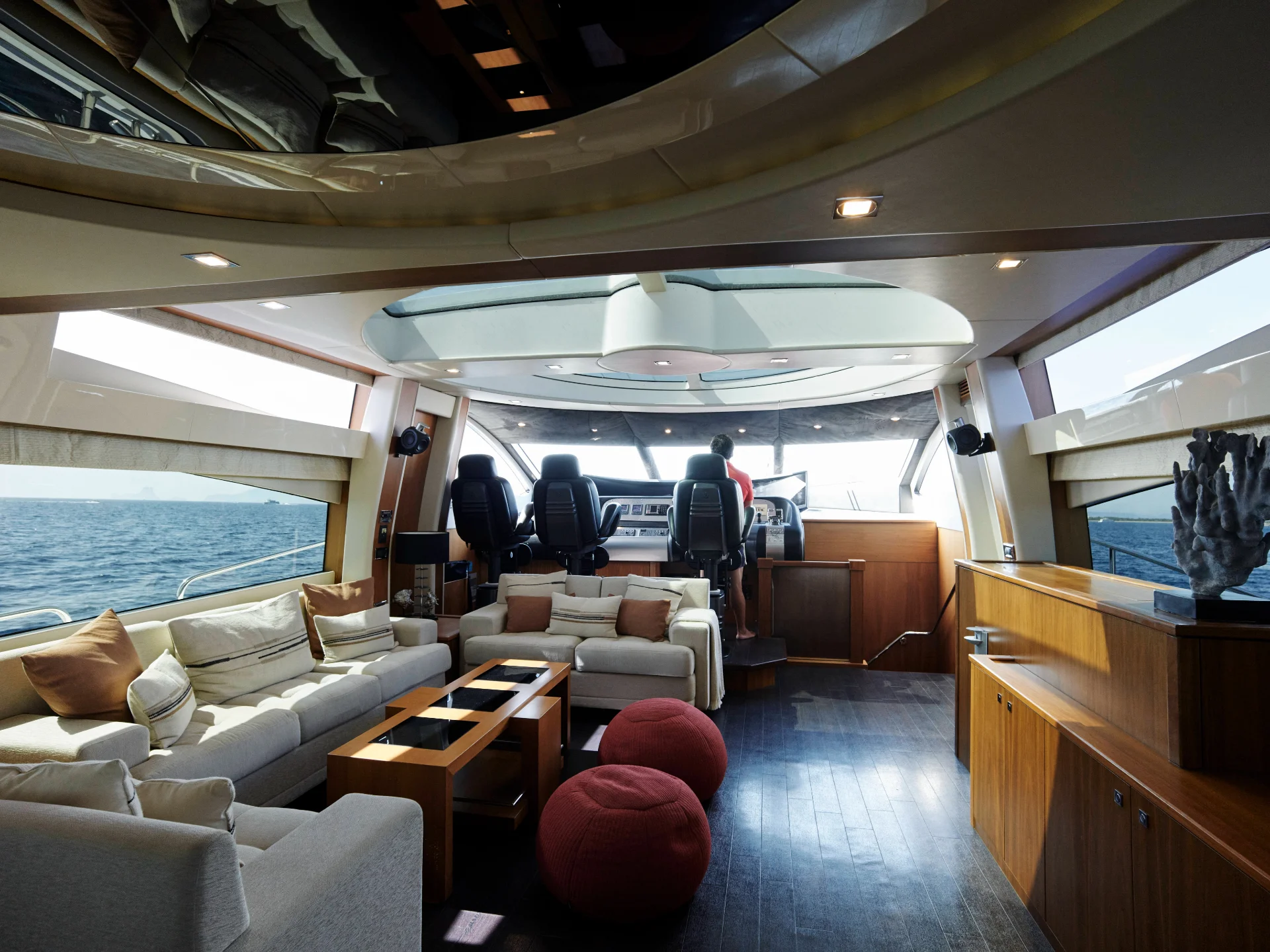 NOVA 92 | Sunseeker Predator 92 - Sunseeker