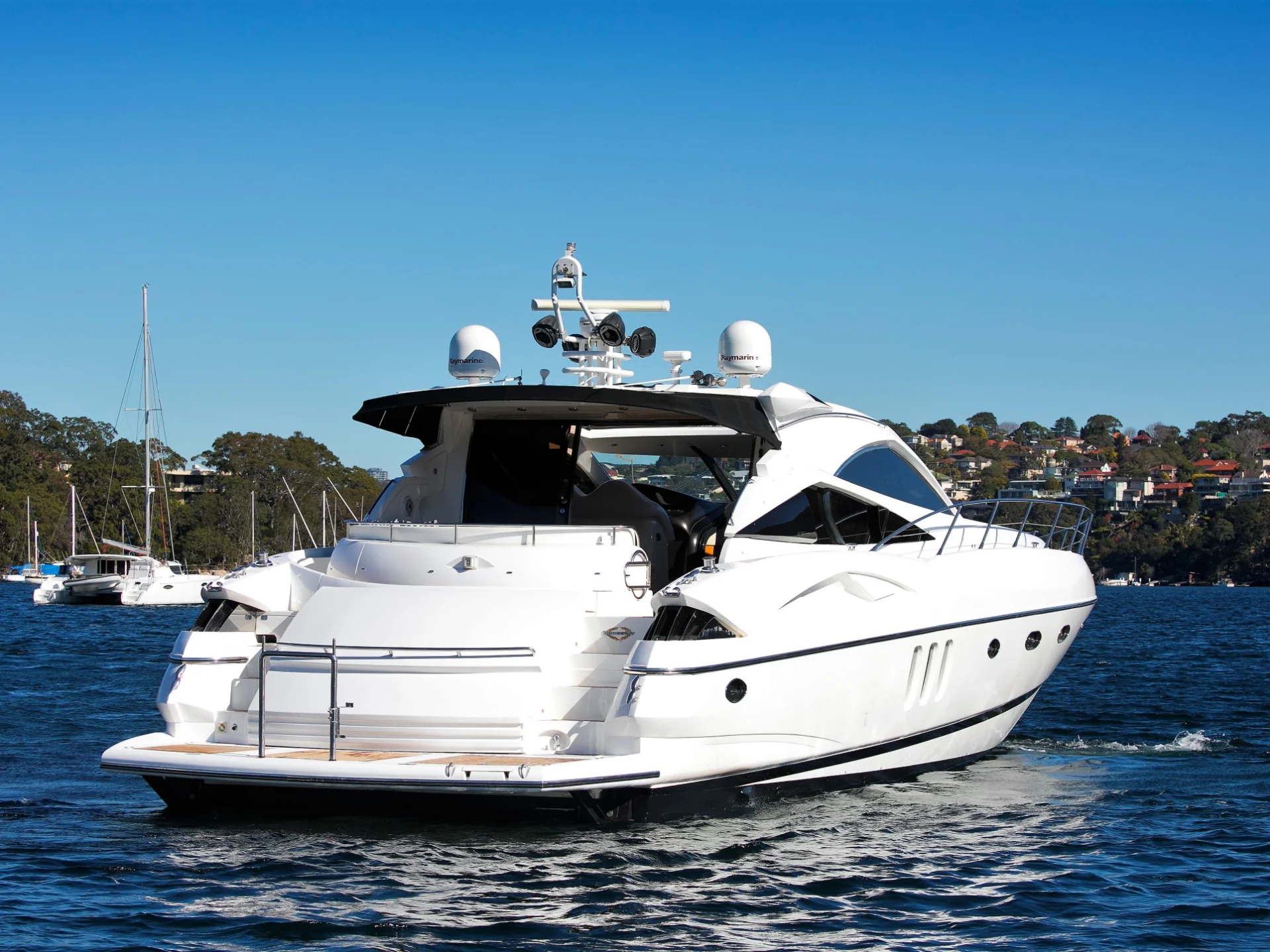 TALAN | Sunseeker Predator 68 - Sunseeker