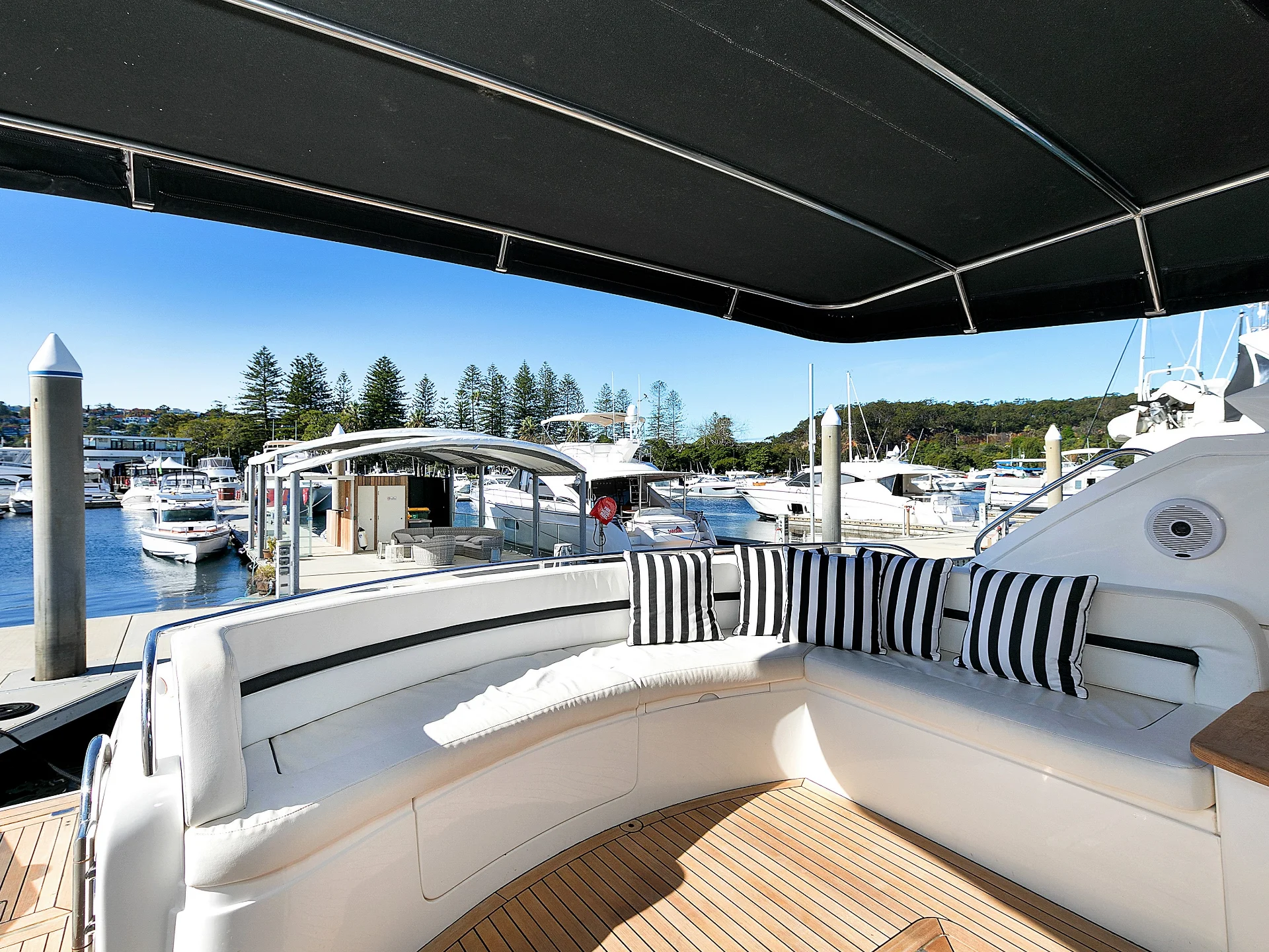 TALAN | Sunseeker Predator 68 - Sunseeker