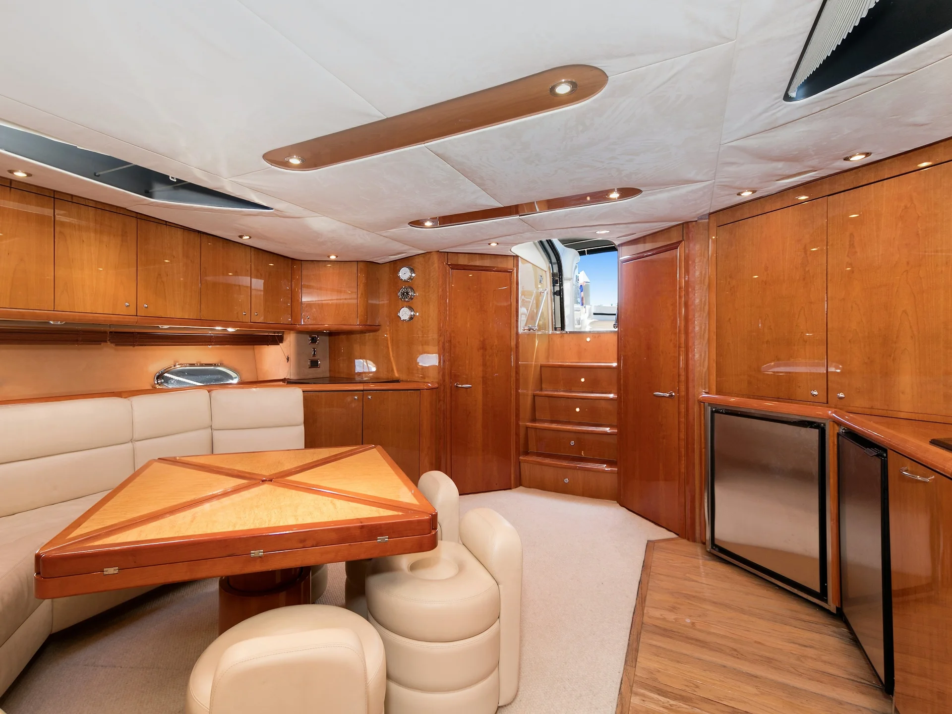 TALAN | Sunseeker Predator 68 - Sunseeker