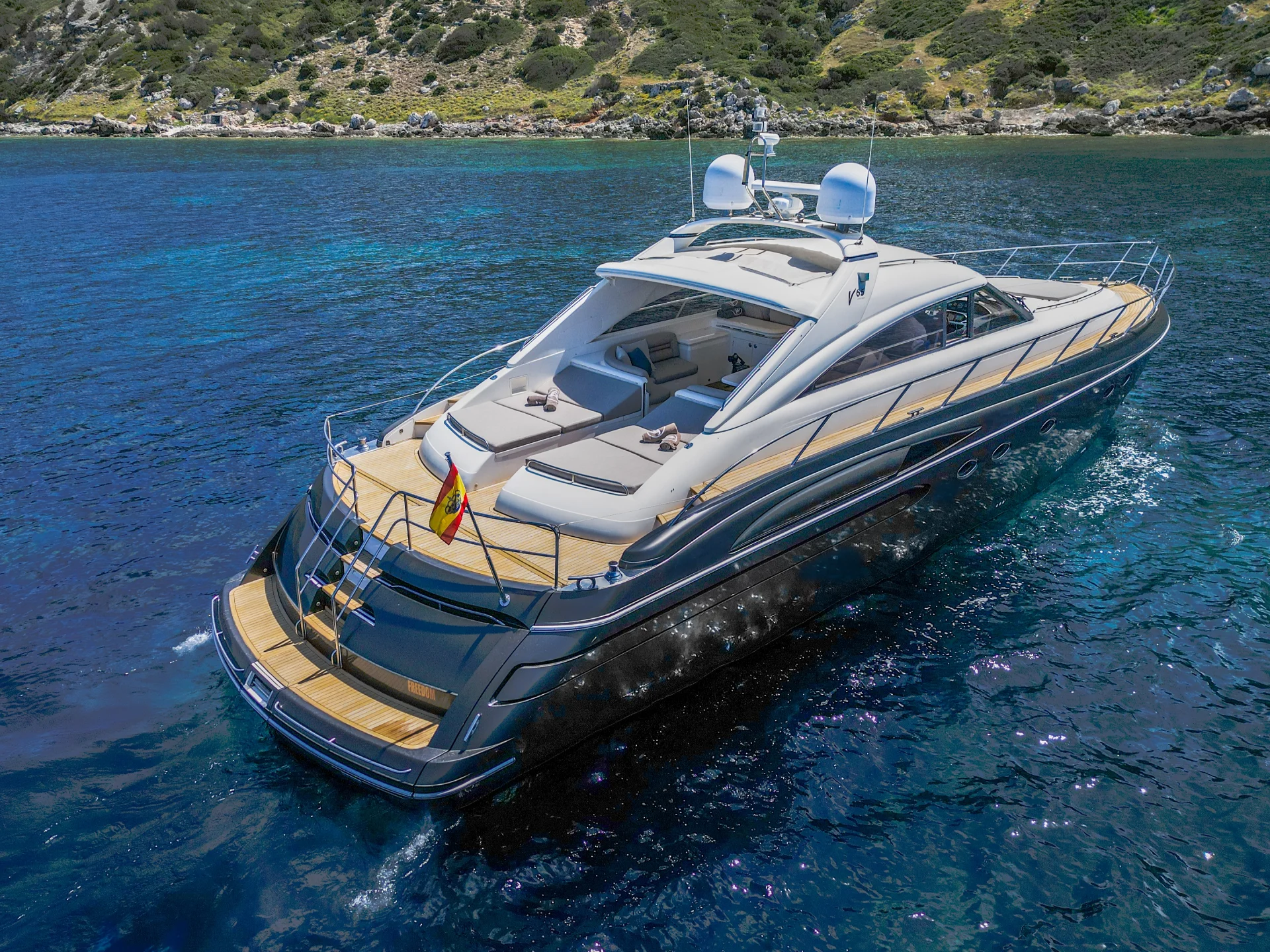 FREEDOM | Princess V65