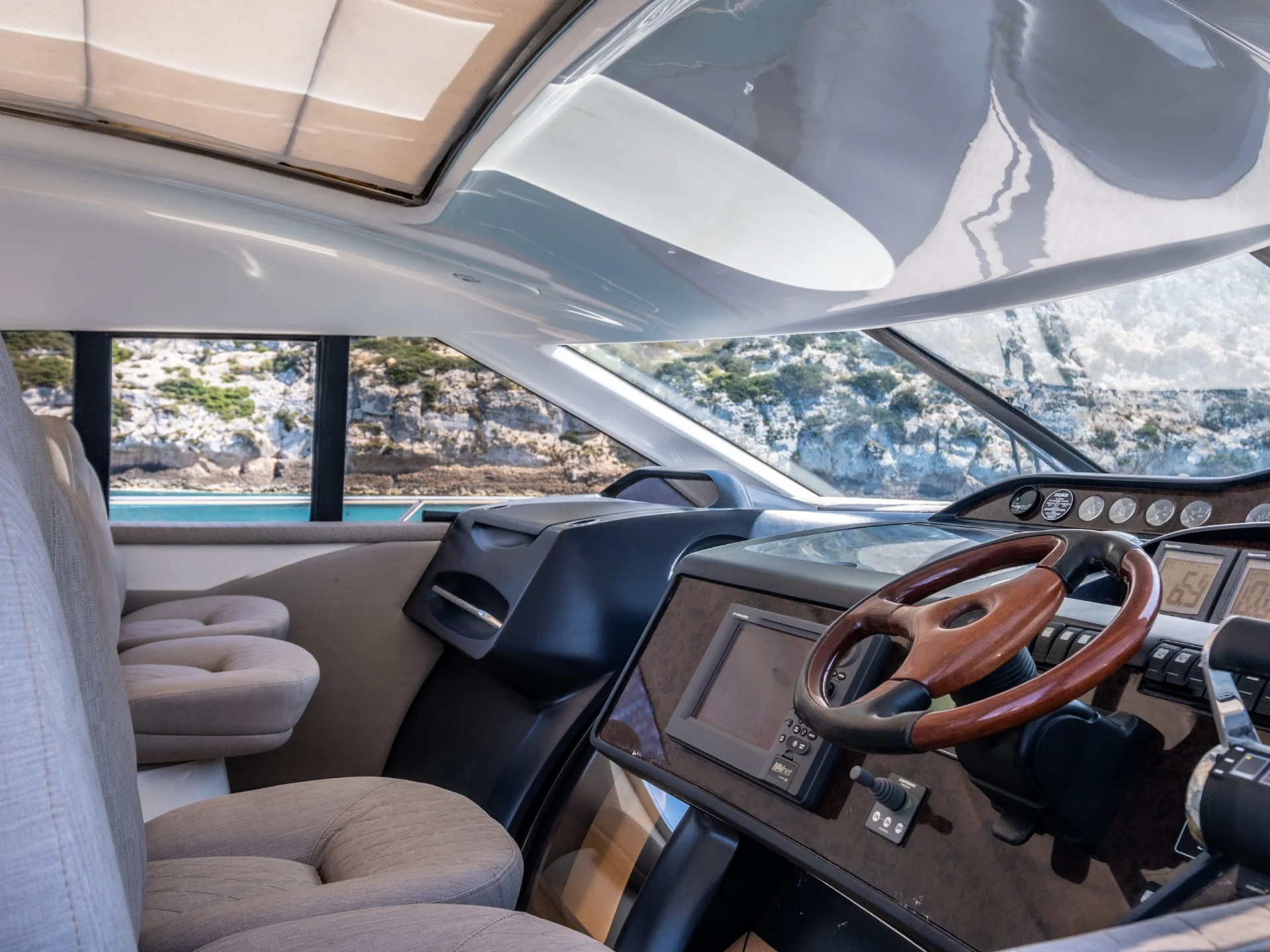 FREEDOM | Princess V65 - Princess