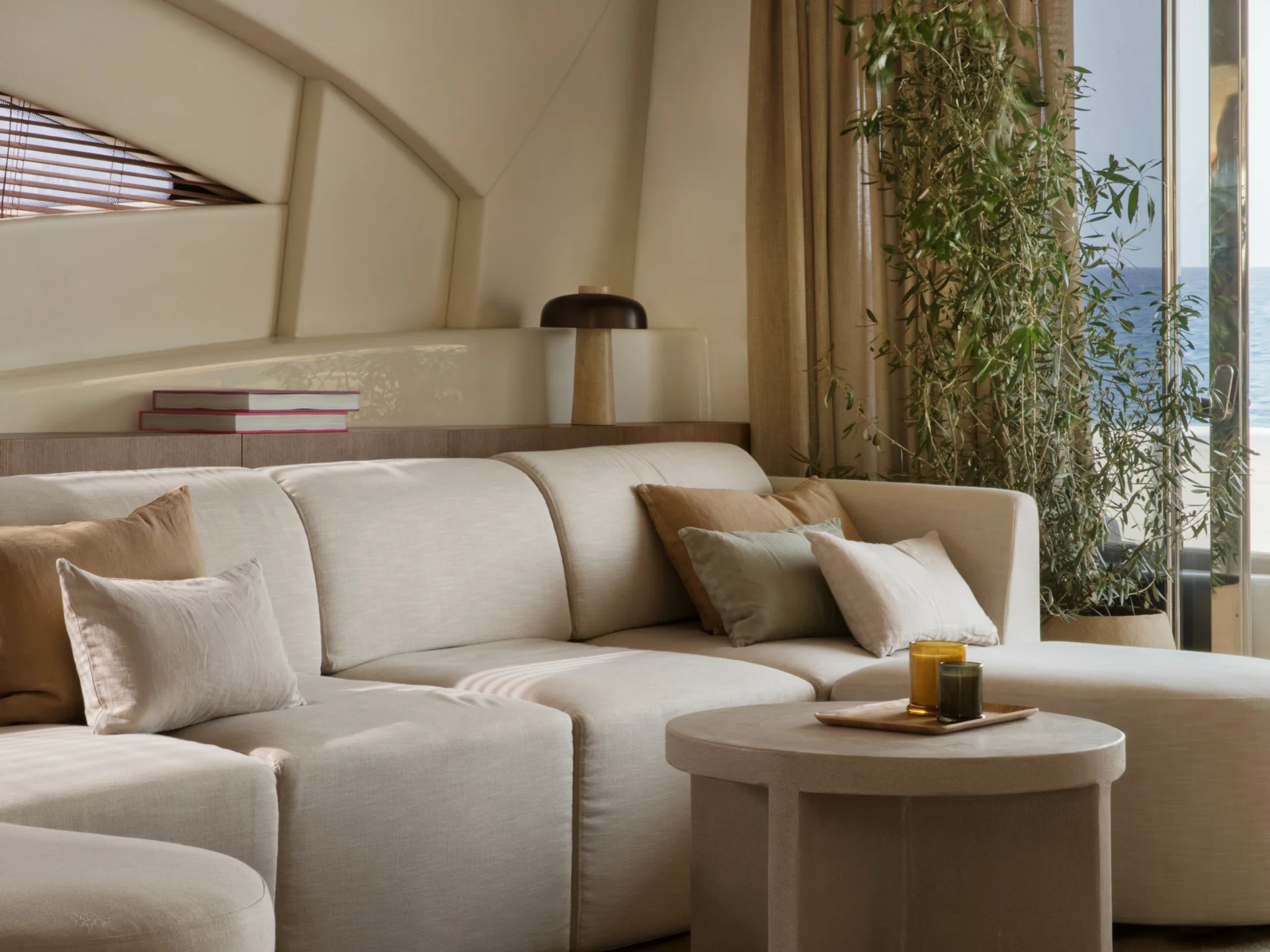 NOMAD | Mangusta 108 - Mangusta