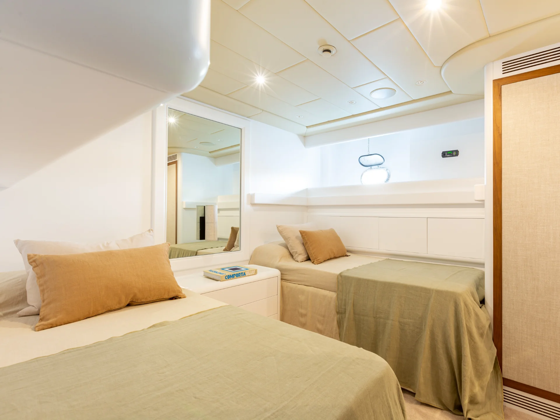 NOMAD | Mangusta 108 - Mangusta