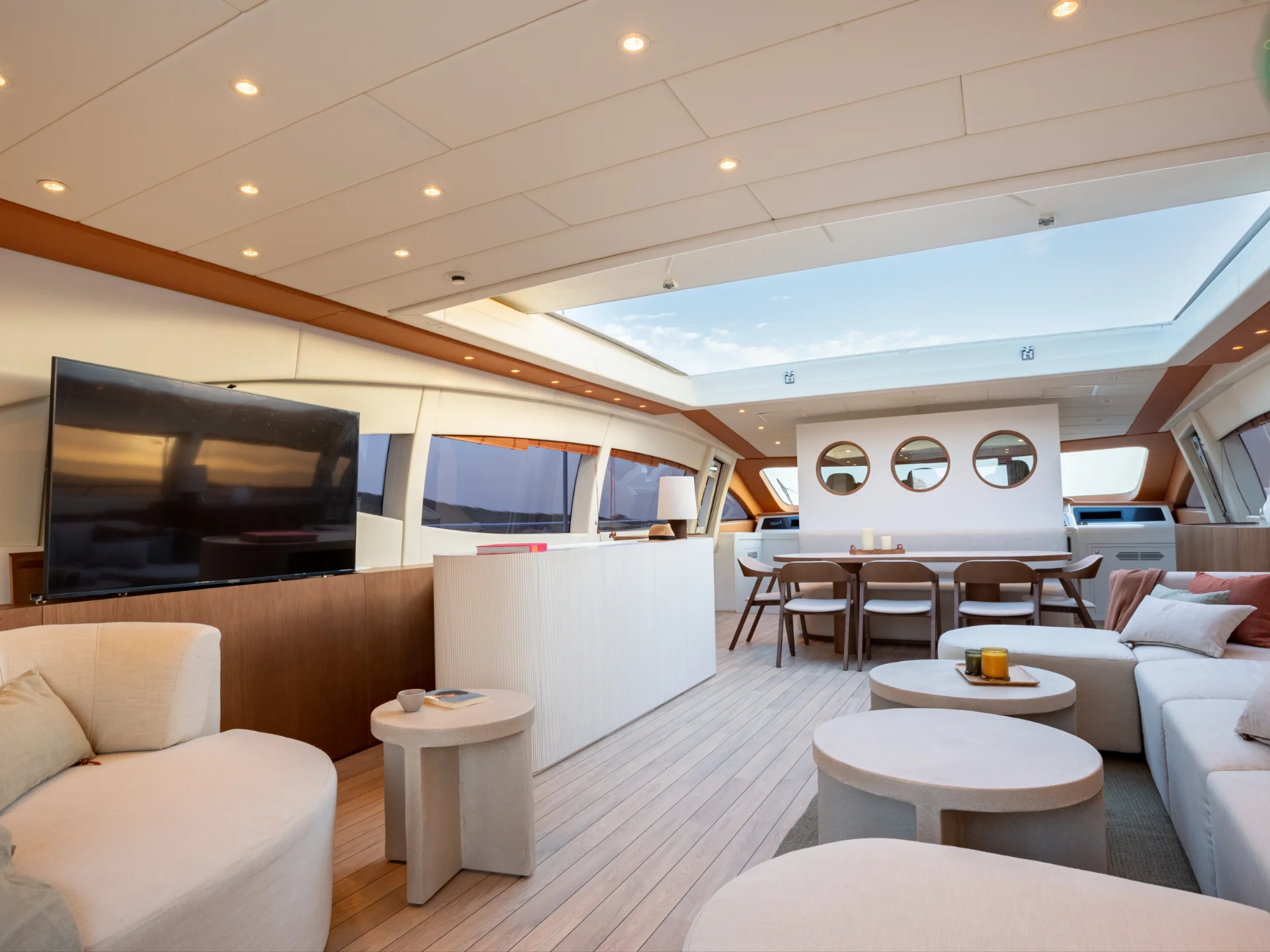 NOMAD | Mangusta 108 - Mangusta