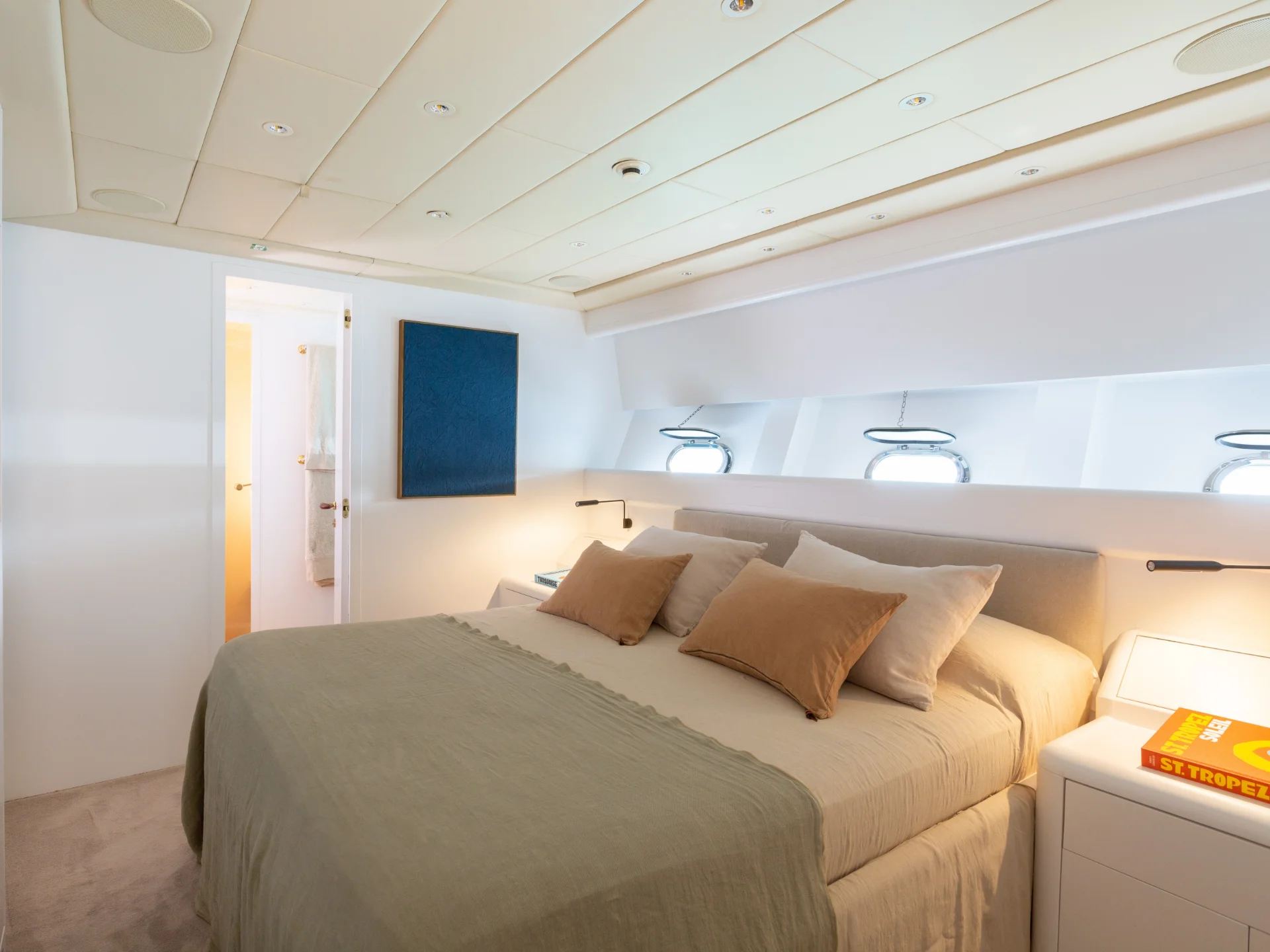 NOMAD | Mangusta 108 - Mangusta