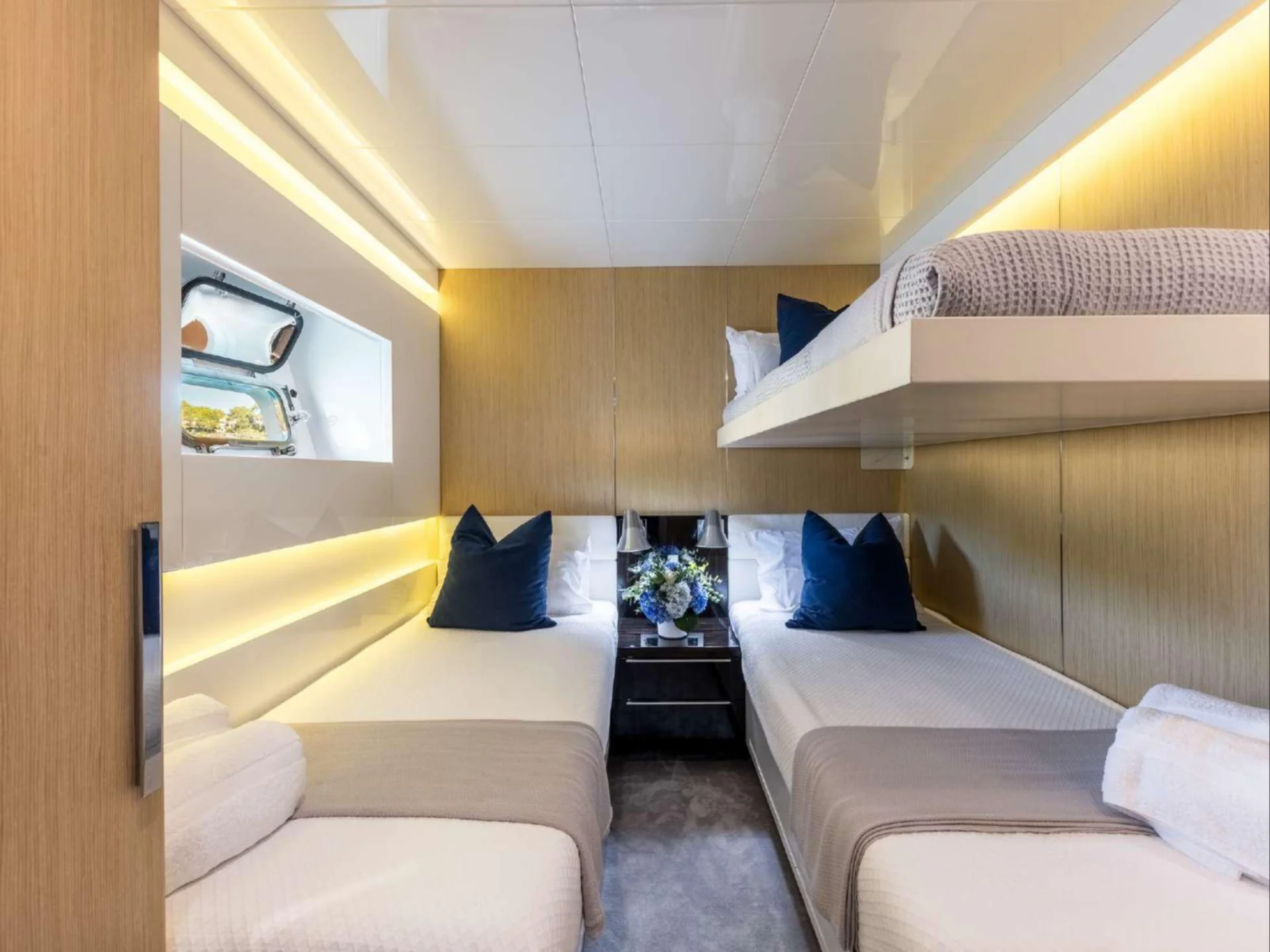 DHAMMA II | Arcadia 85 - Arcadia