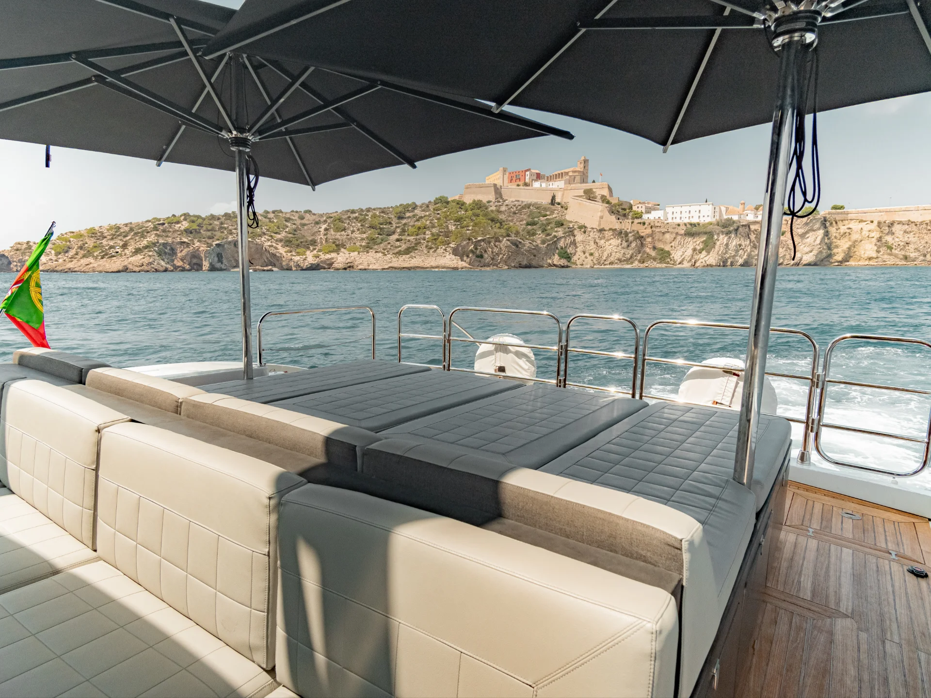 LA ROMANA | Leopard 102 - Leopard