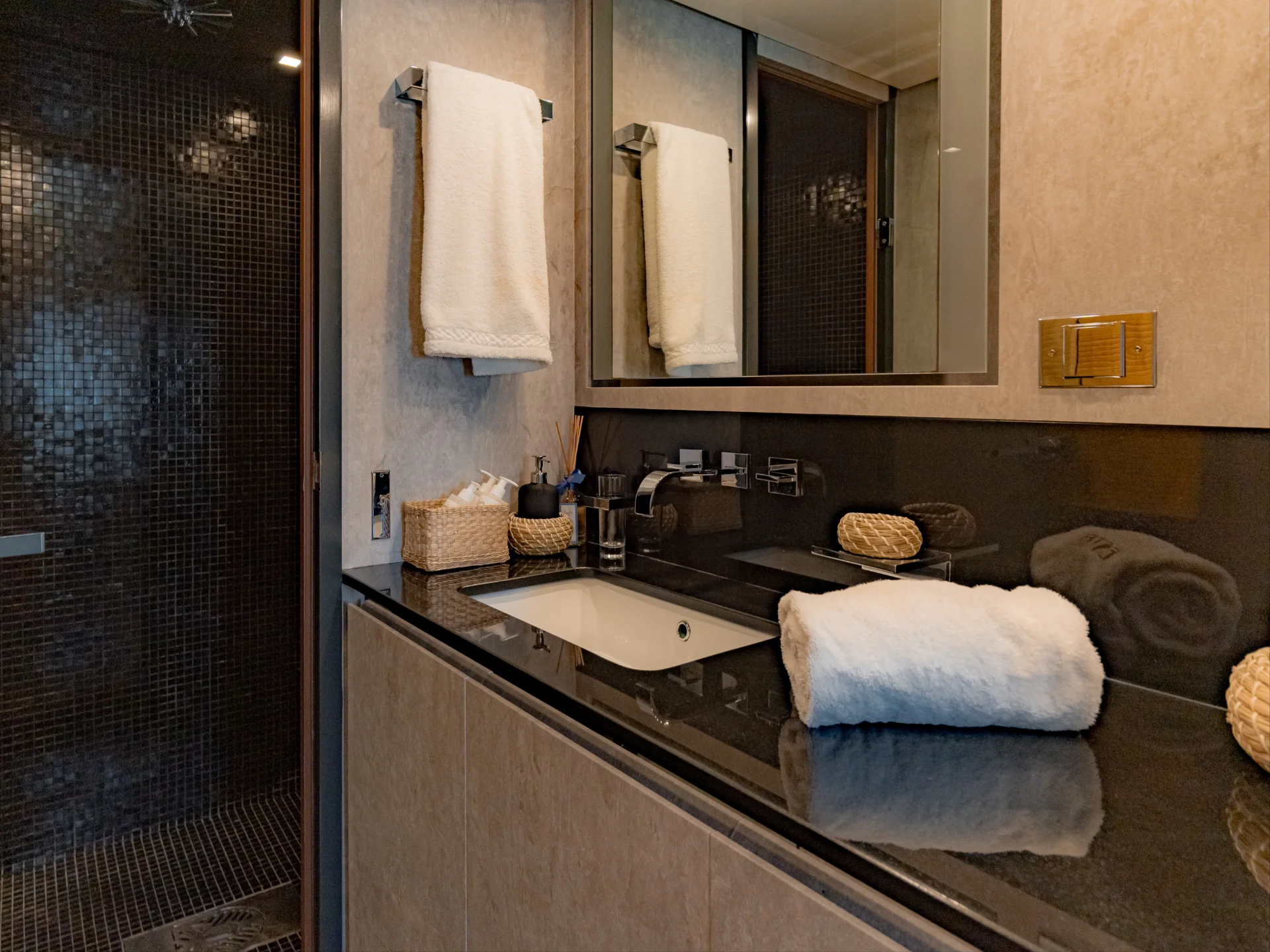 LA ROMANA | Leopard 102 - Leopard