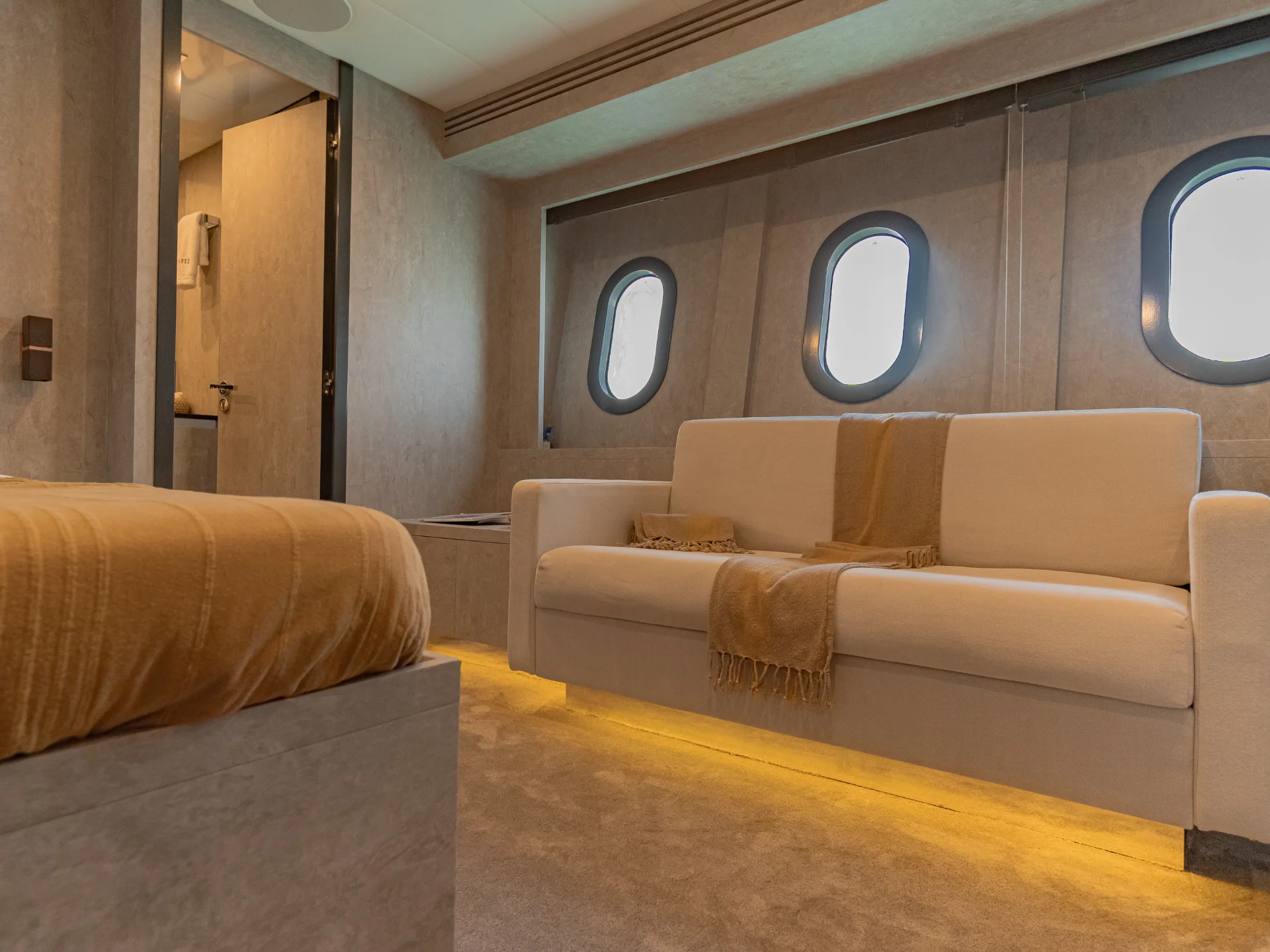 LA ROMANA | Leopard 102 - Leopard