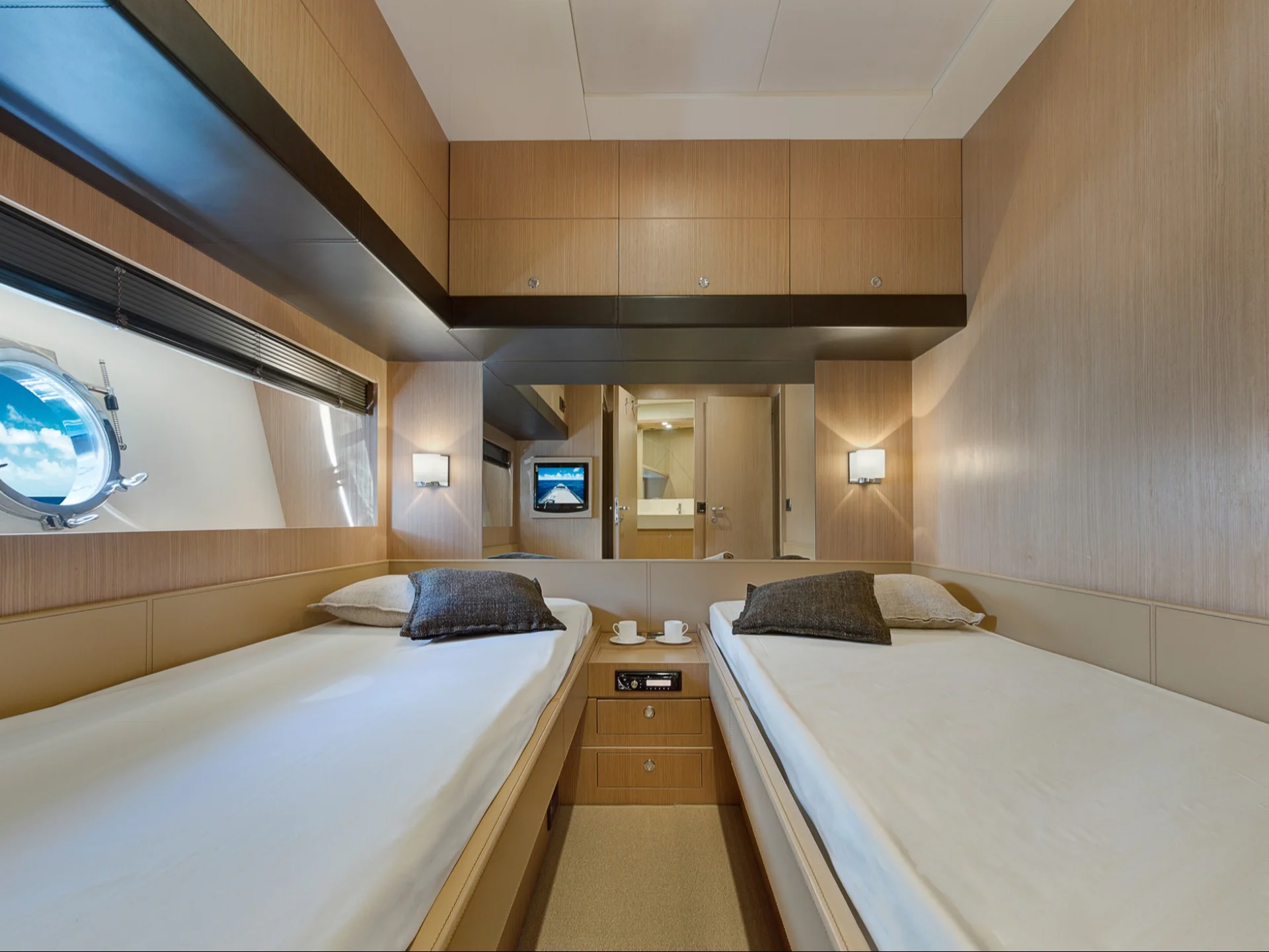 POLLY | Riva Venere 75 - Riva