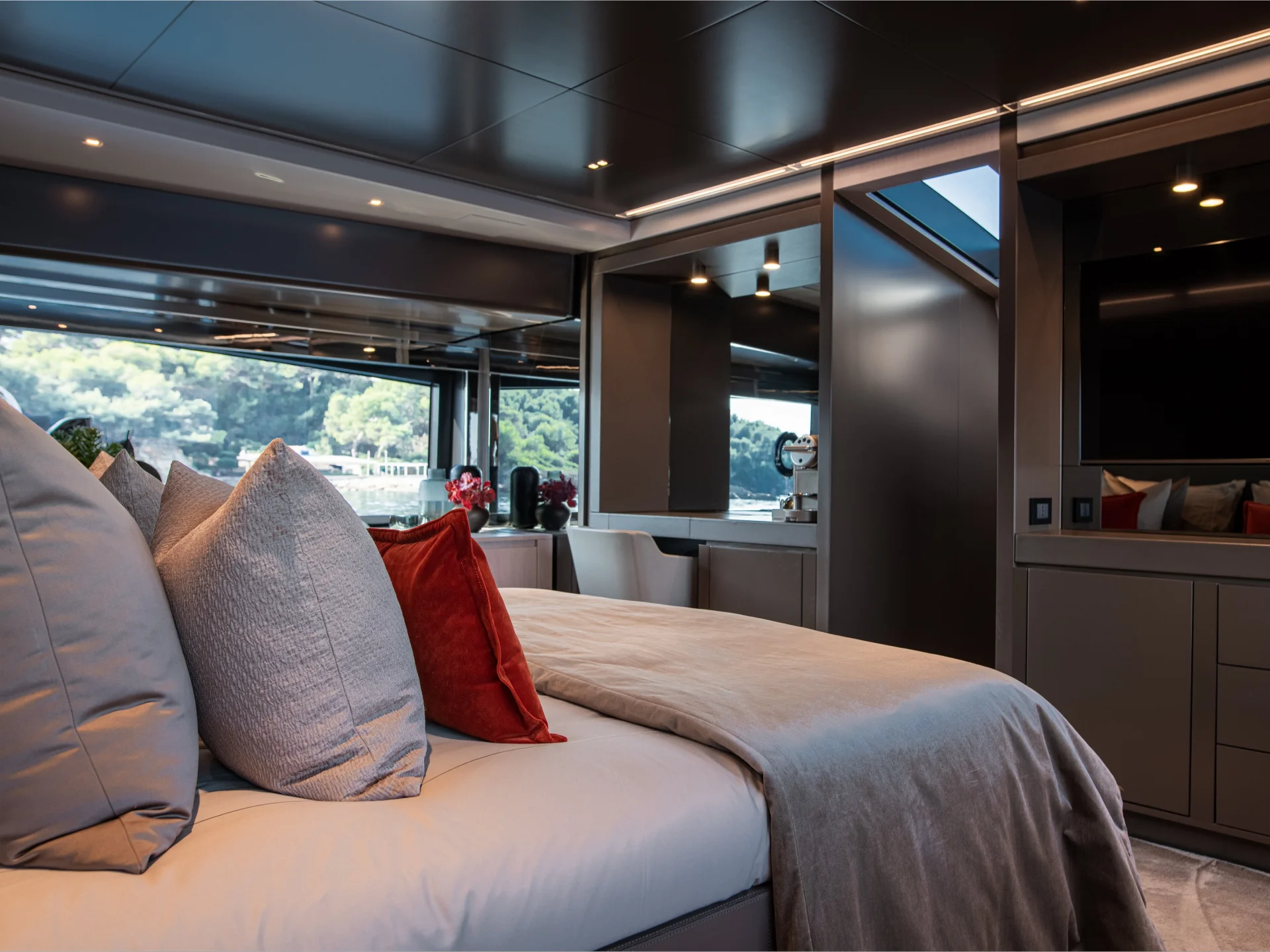 ELLA | Riva Argo 90 - Riva