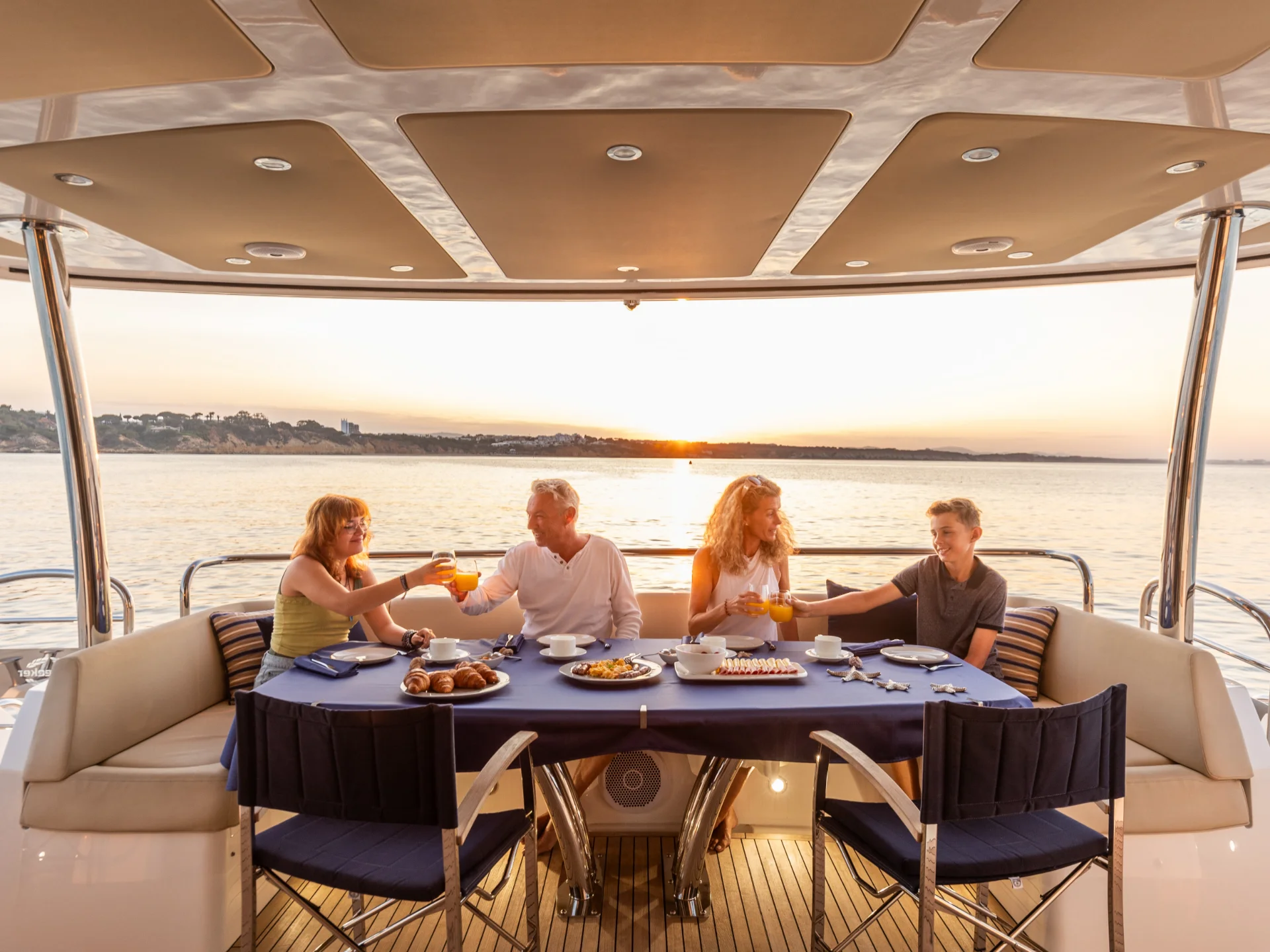 STARDUST OF MARY | Sunseeker 86 - Sunseeker