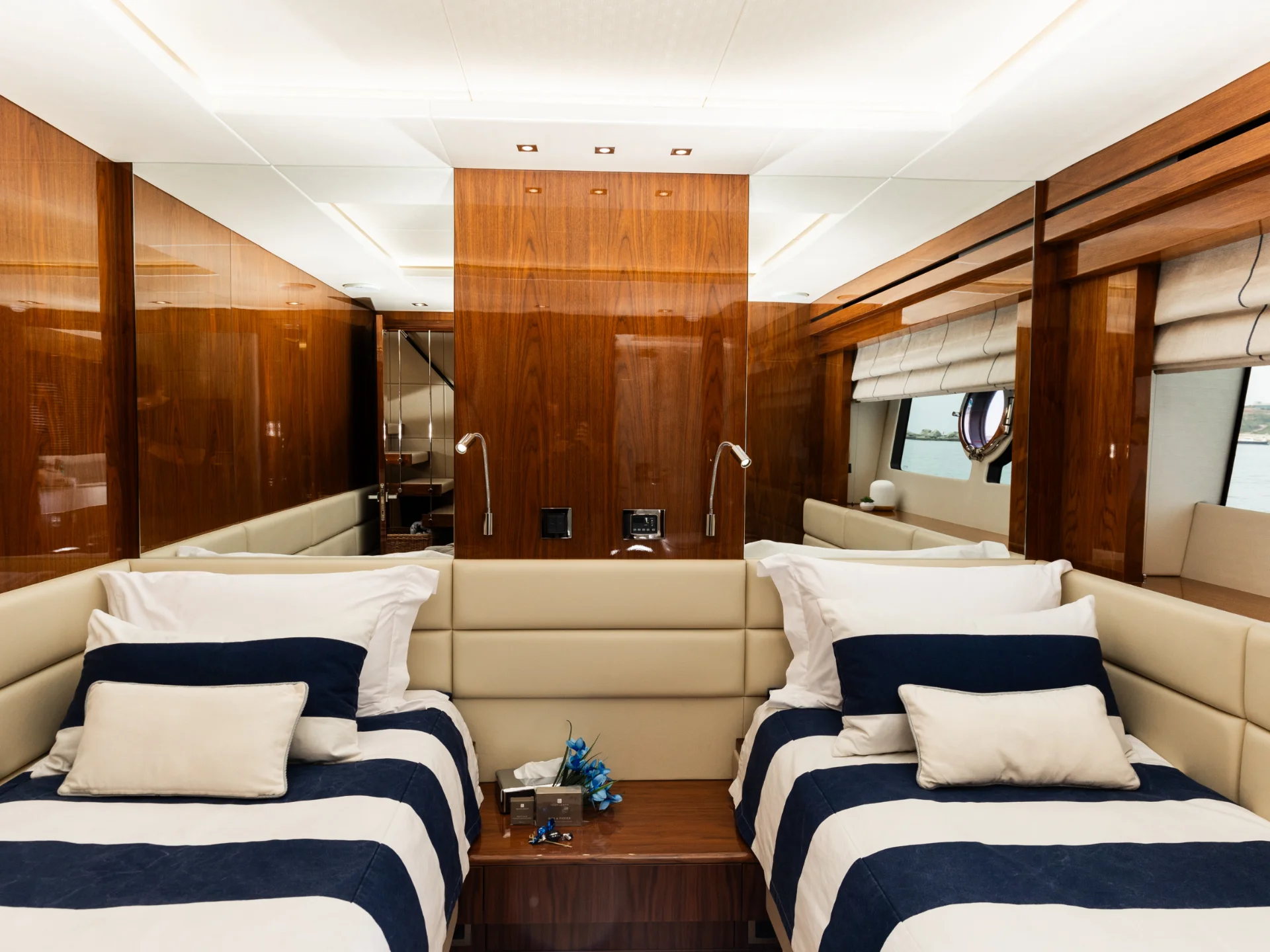 STARDUST OF MARY | Sunseeker 86 - Sunseeker