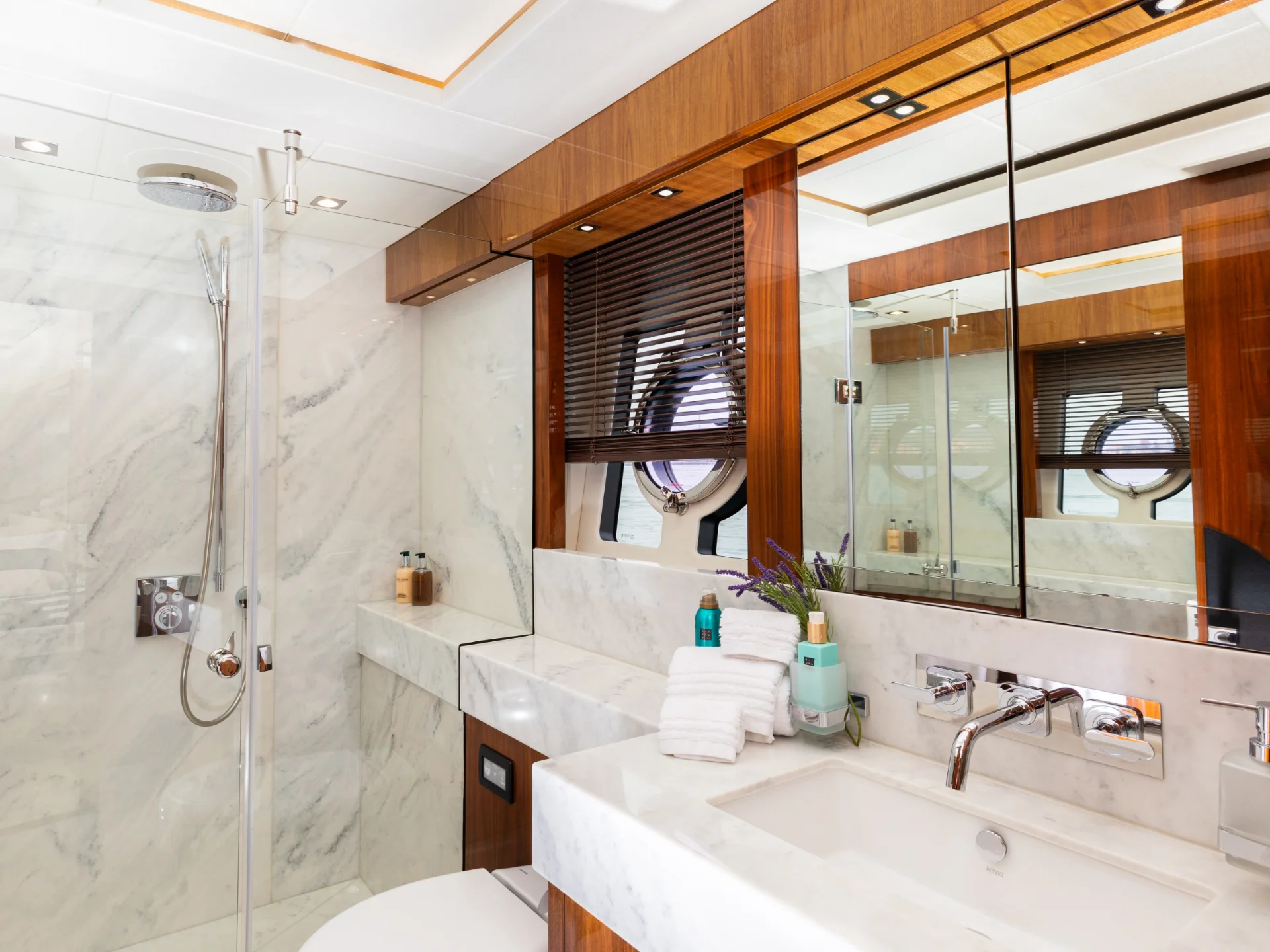 STARDUST OF MARY | Sunseeker 86 - Sunseeker