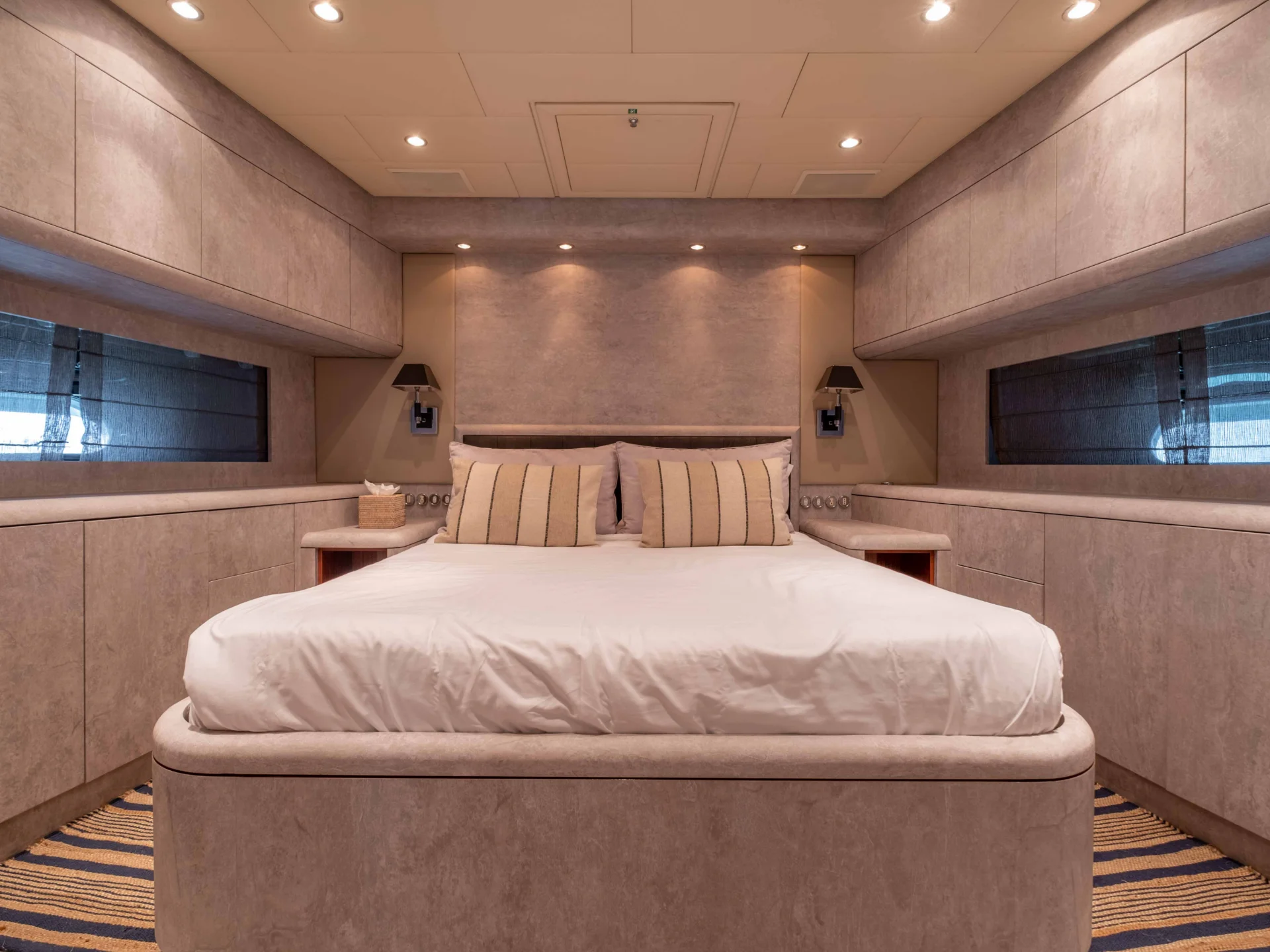 DARK KNIGHT | Leopard 102 - Leopard