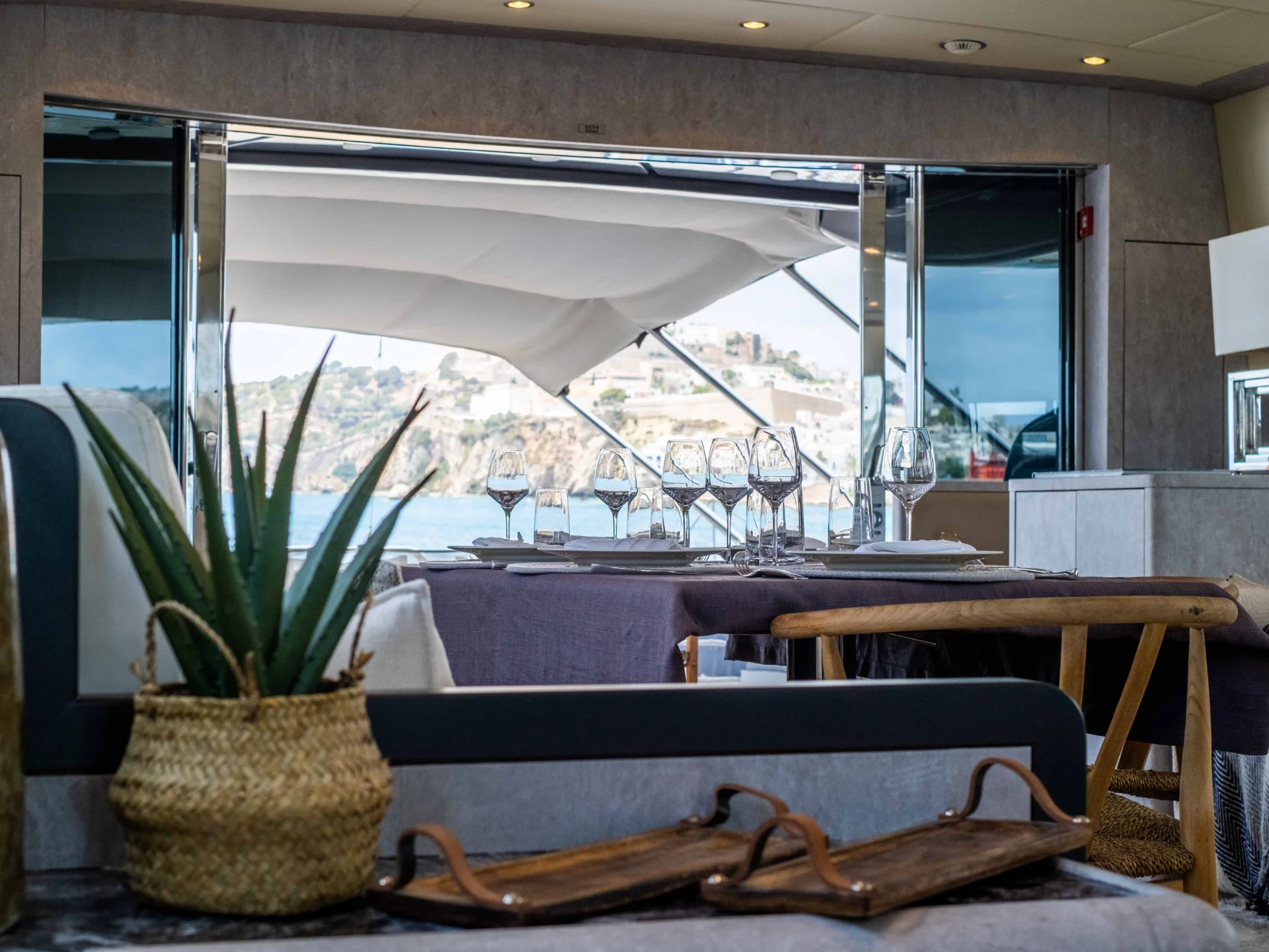 DARK KNIGHT | Leopard 102 - Leopard