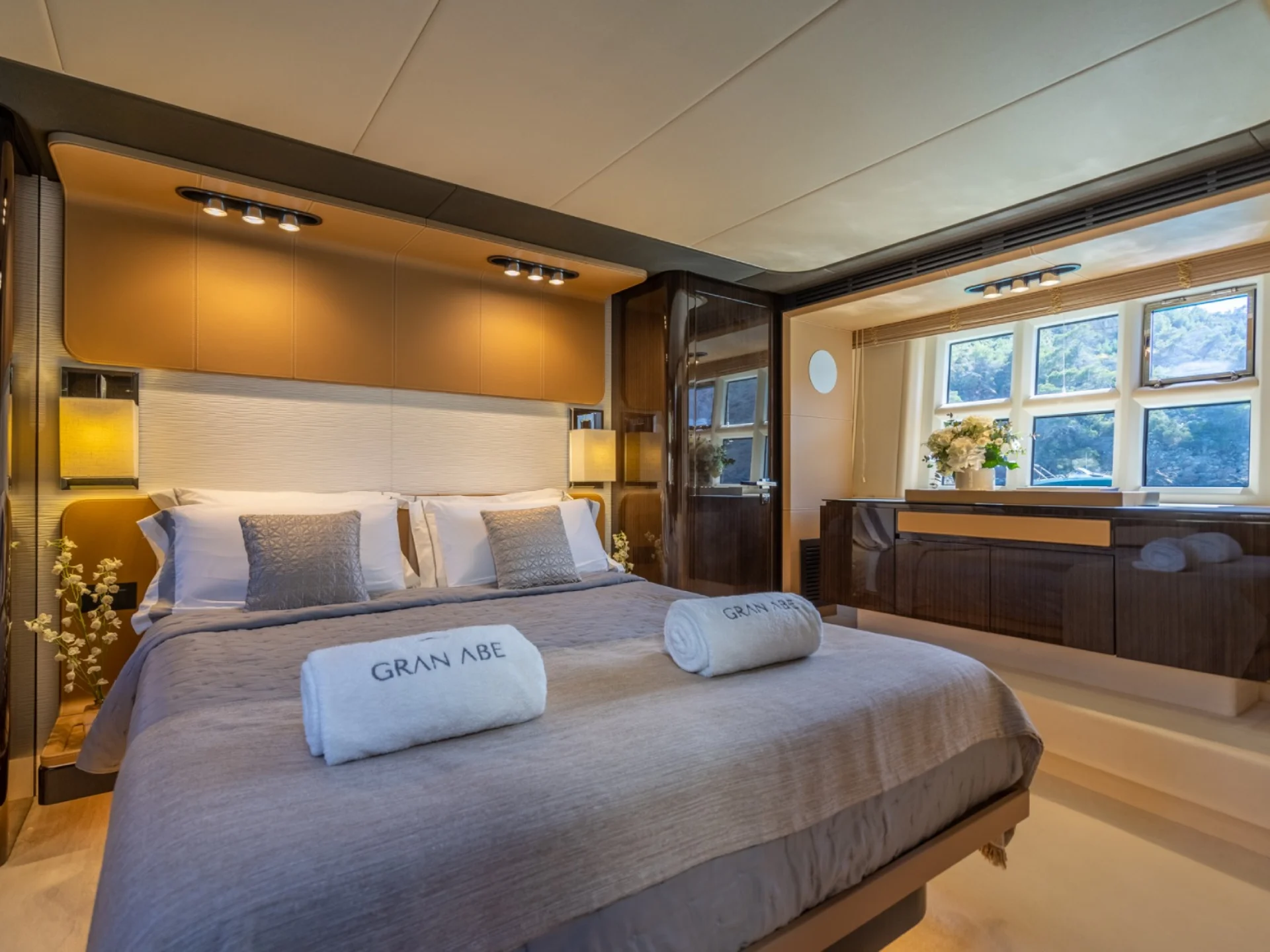 GRAN ABE II | Azimut 77S - Azimut