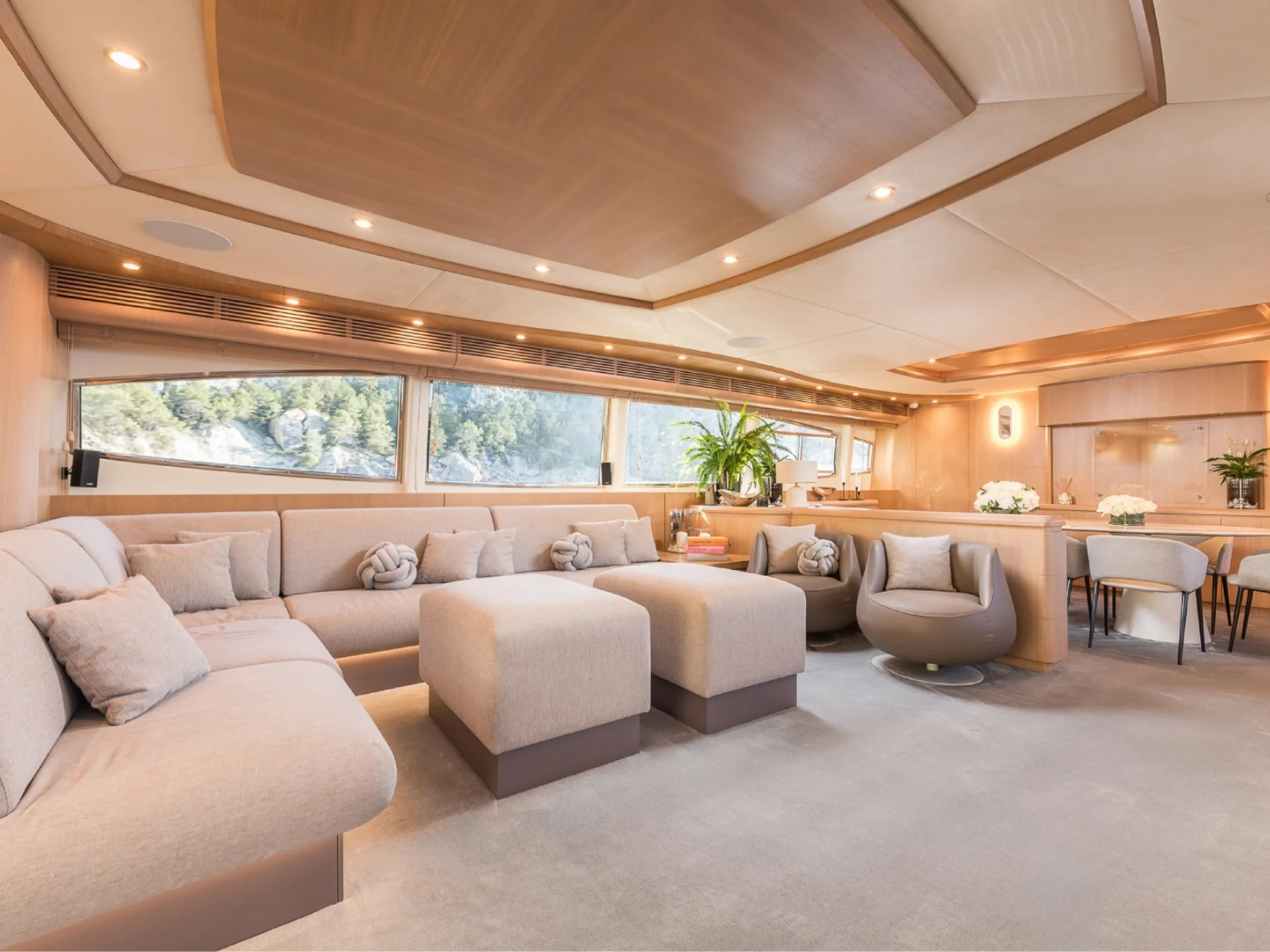 B4 | Astondoa 102 GLX - Astondoa