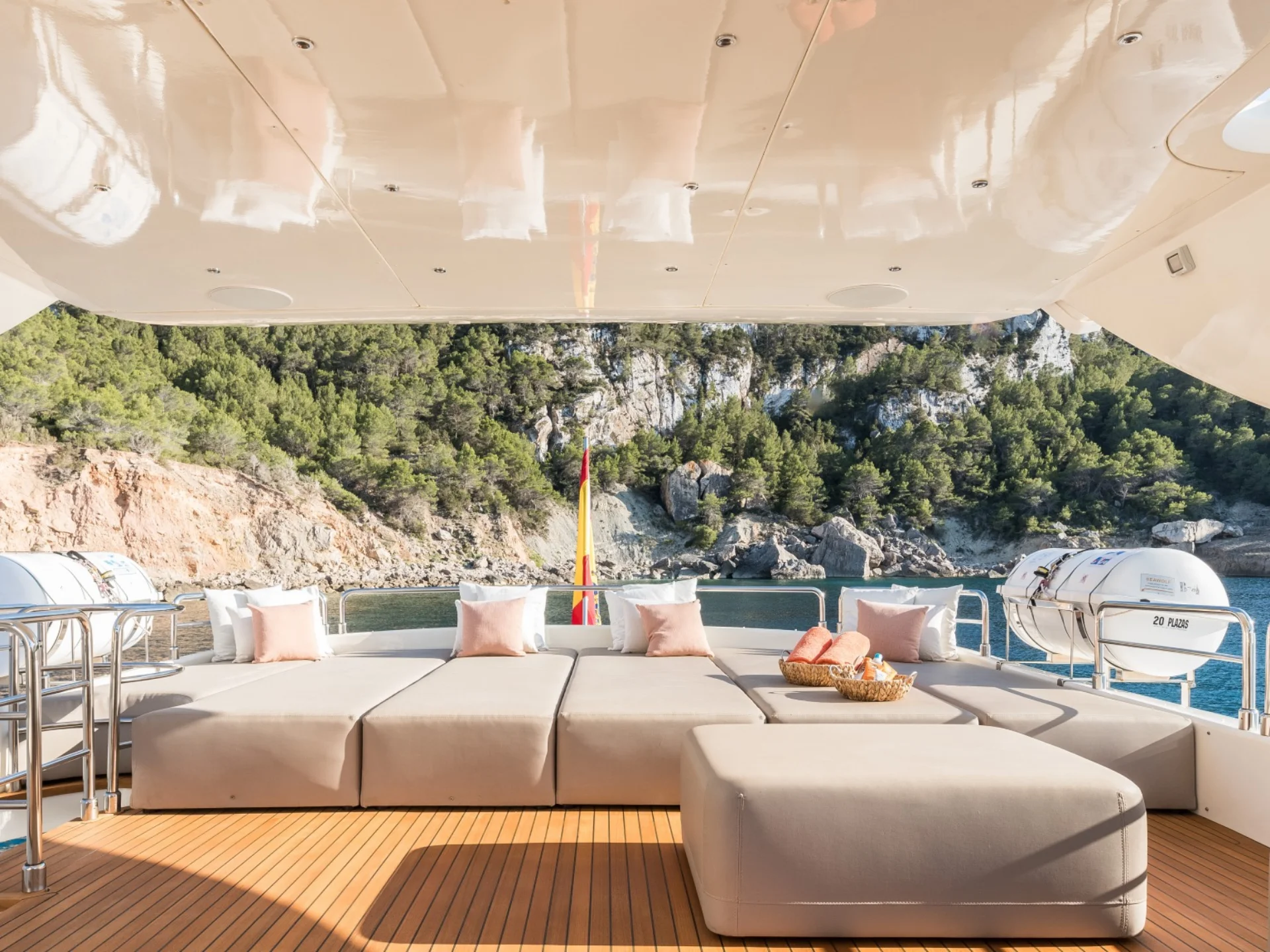 B4 | Astondoa 102 GLX - Astondoa