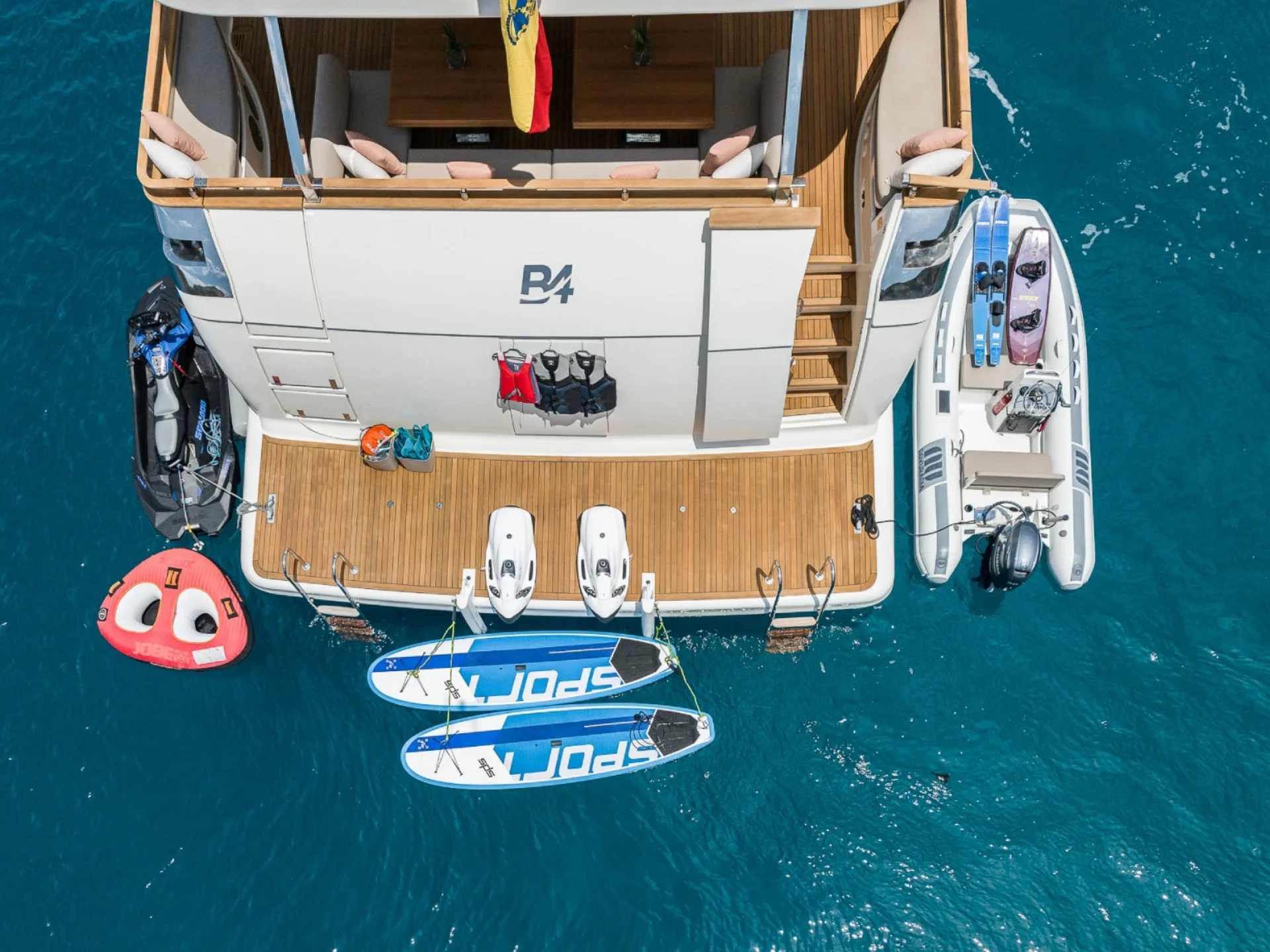 B4 | Astondoa 102 GLX - Astondoa