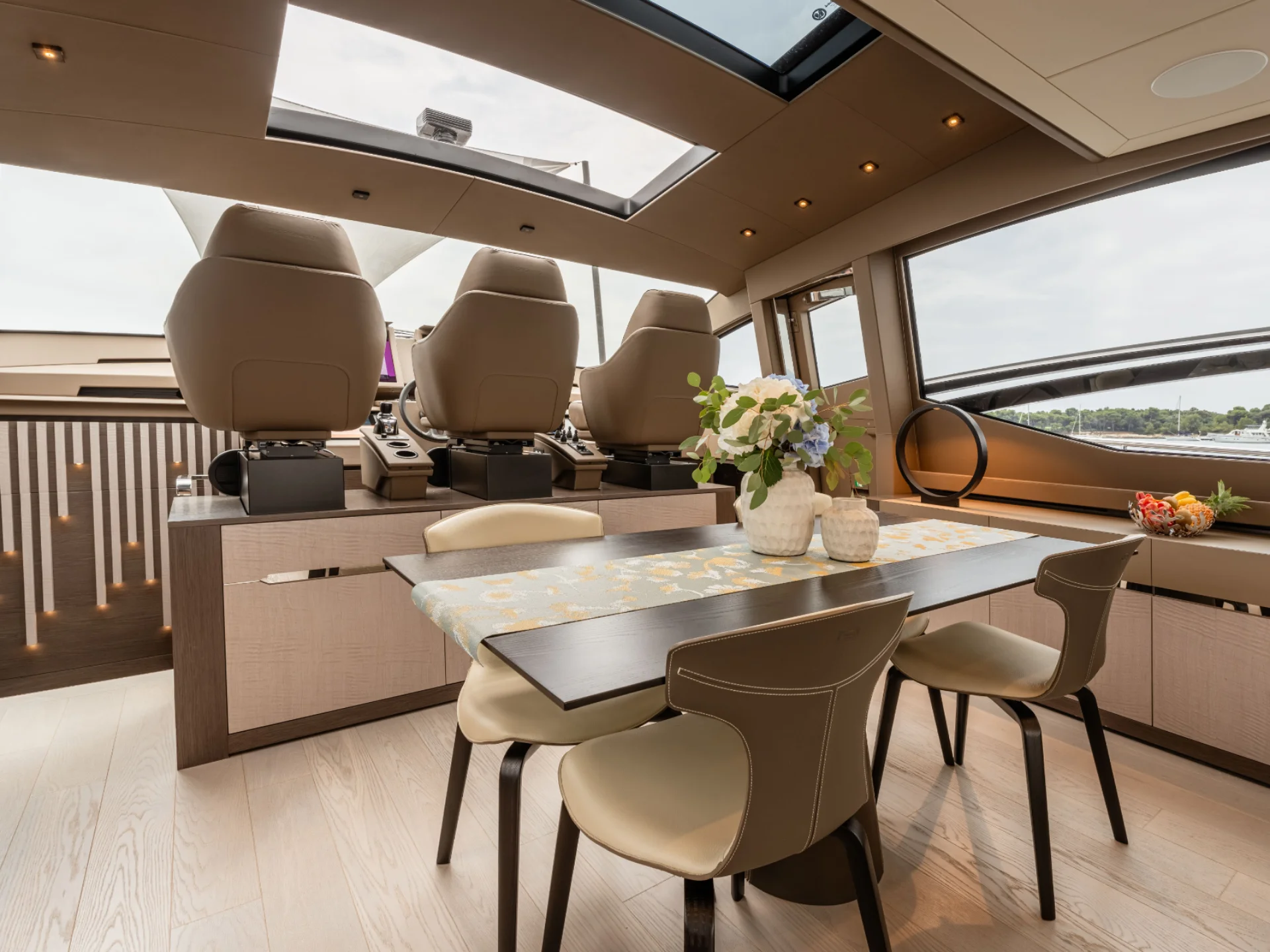 CHERRY | Pershing 8X - Pershing