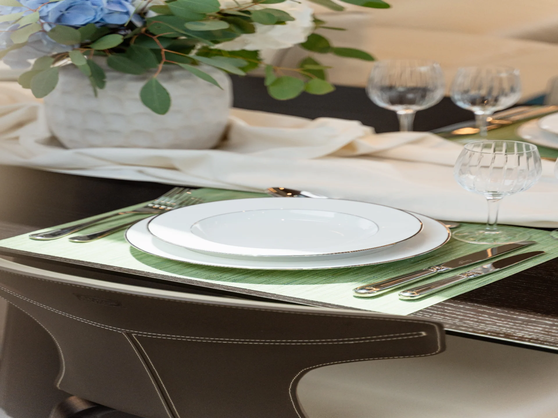 CHERRY | Pershing 8X - Pershing