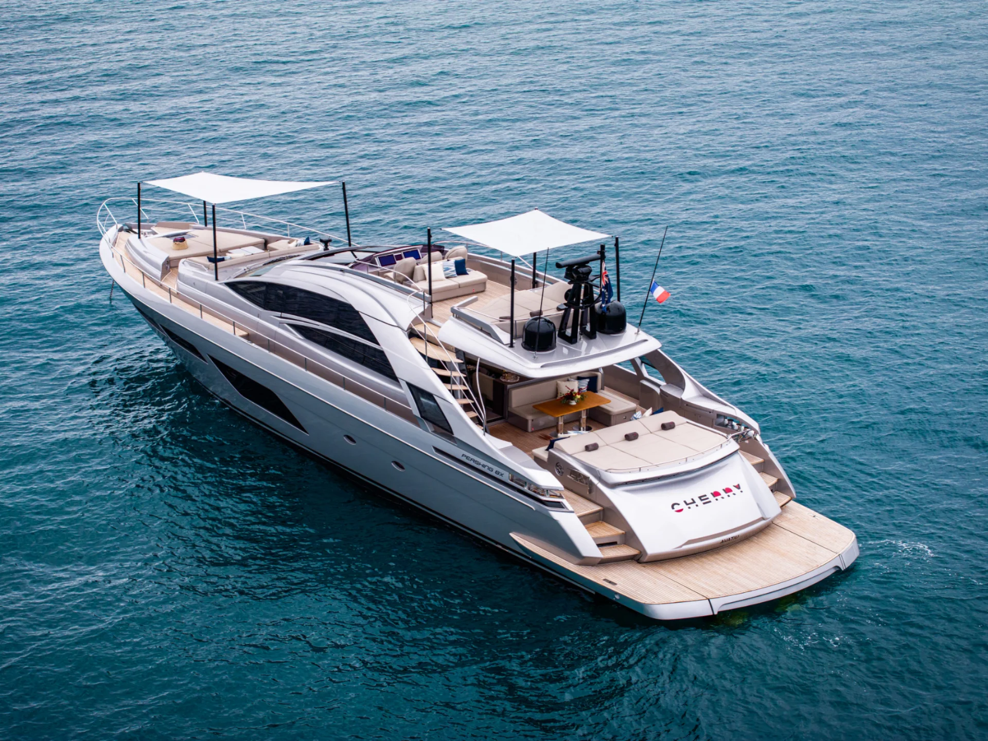 CHERRY | Pershing 8X - Pershing