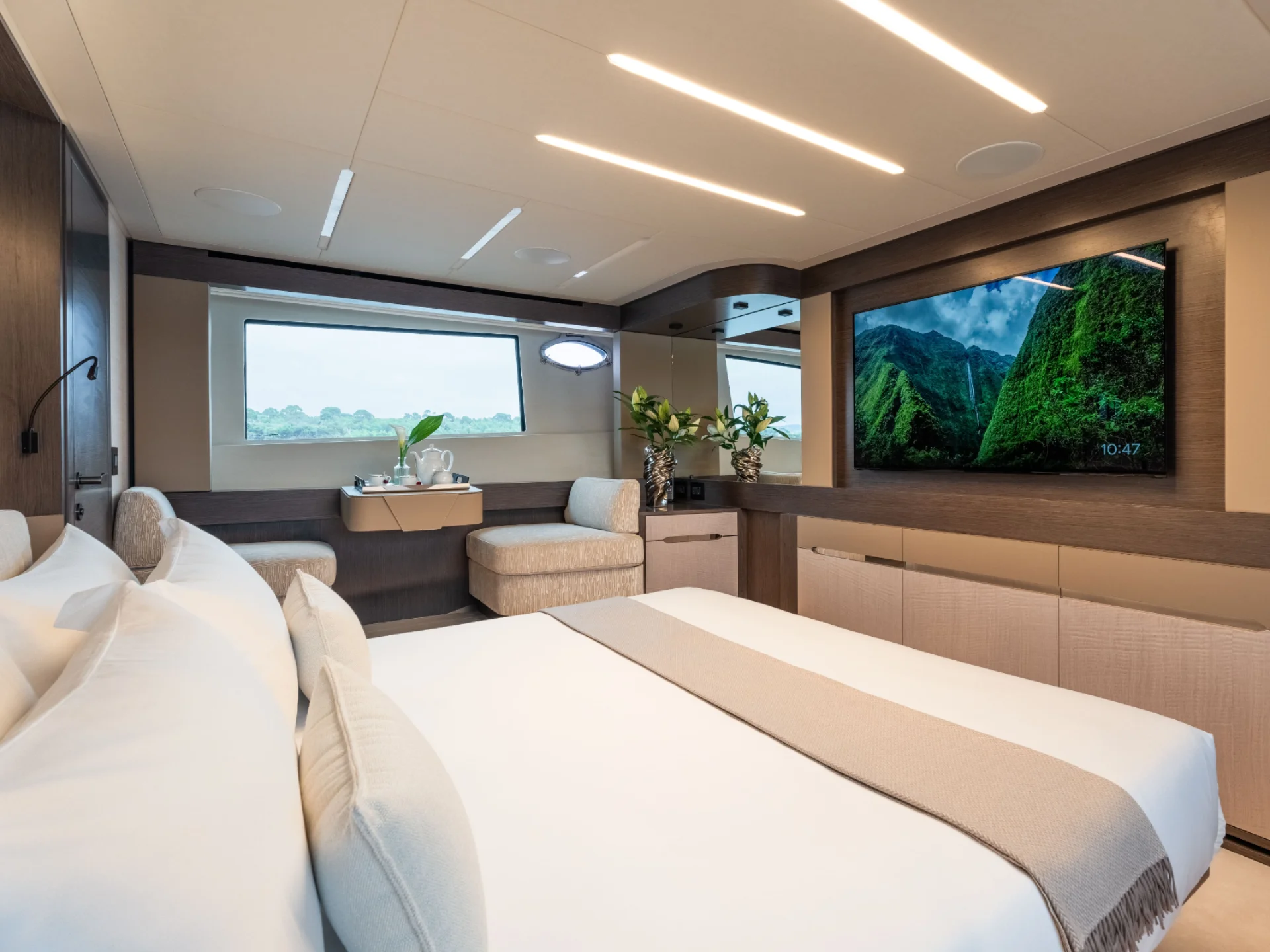 CHERRY | Pershing 8X - Pershing