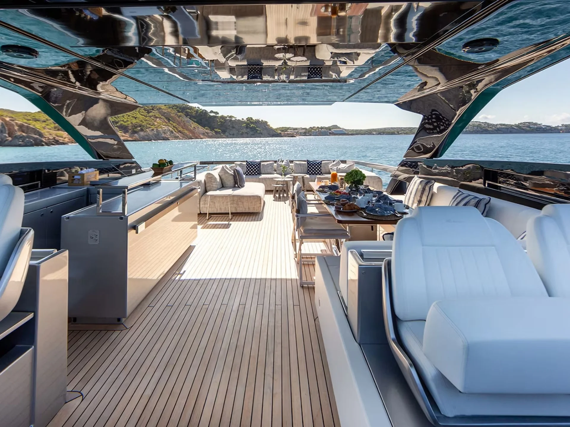 LEMON NOT LIME | Riva Corsaro 102 - Riva