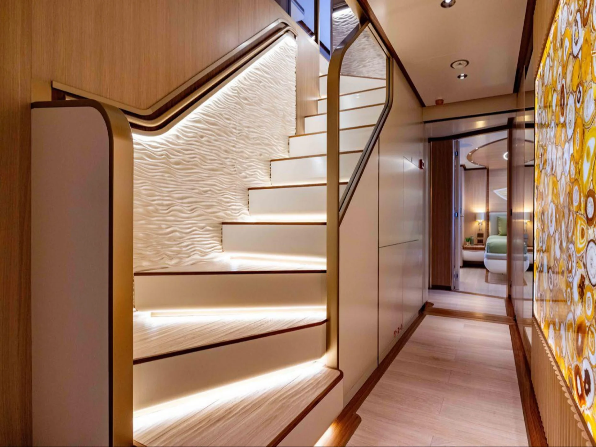 MY Anjelif | Columbus 50M - Other