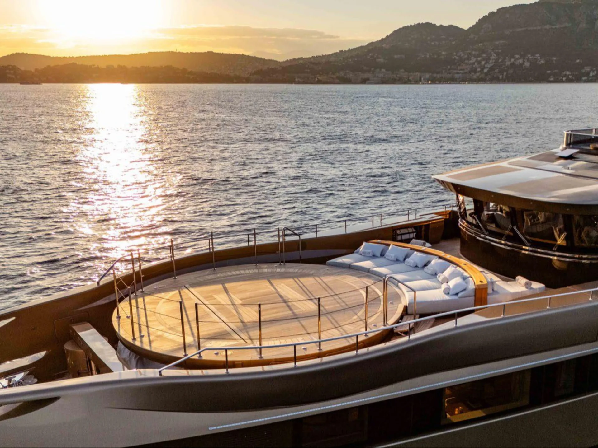 MY Anjelif | Columbus 50M - Other