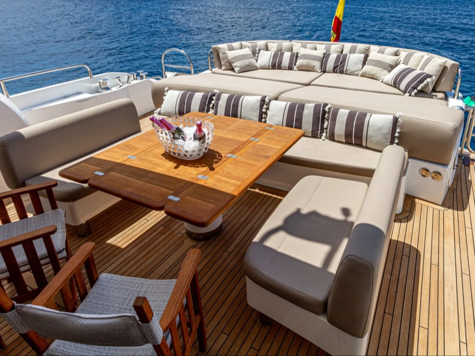 BASAD | Sunseeker Predator 84 - Sunseeker