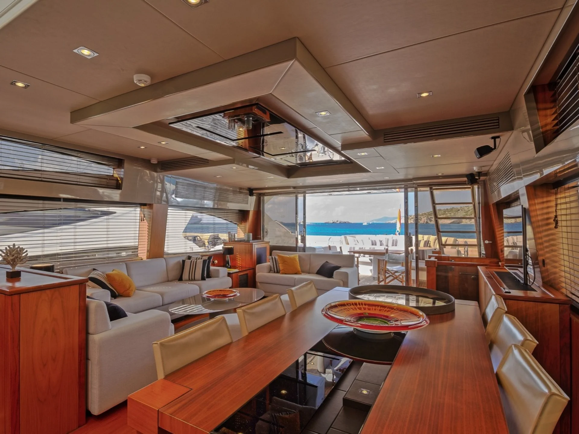 BASAD | Sunseeker Predator 84 - Sunseeker