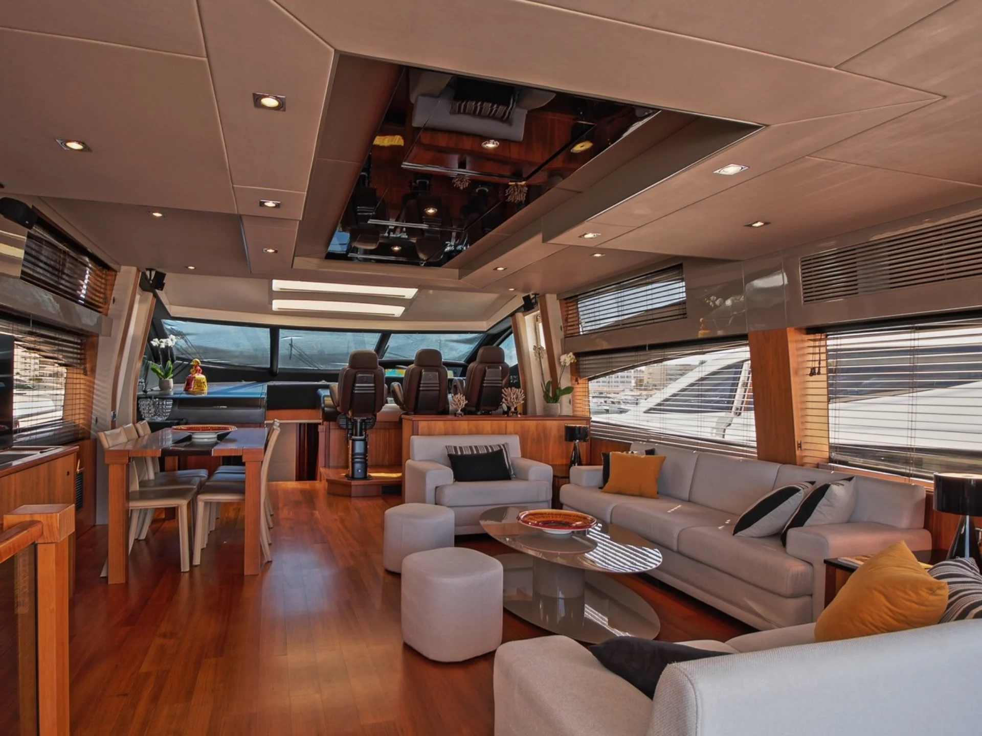 BASAD | Sunseeker Predator 84 - Sunseeker