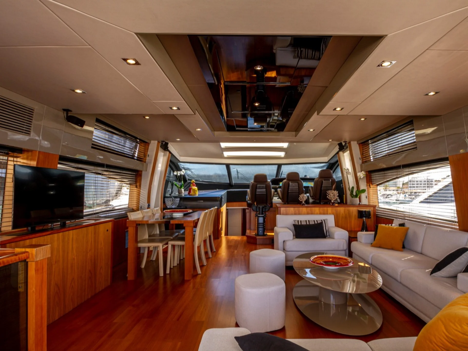 BASAD | Sunseeker Predator 84 - Sunseeker