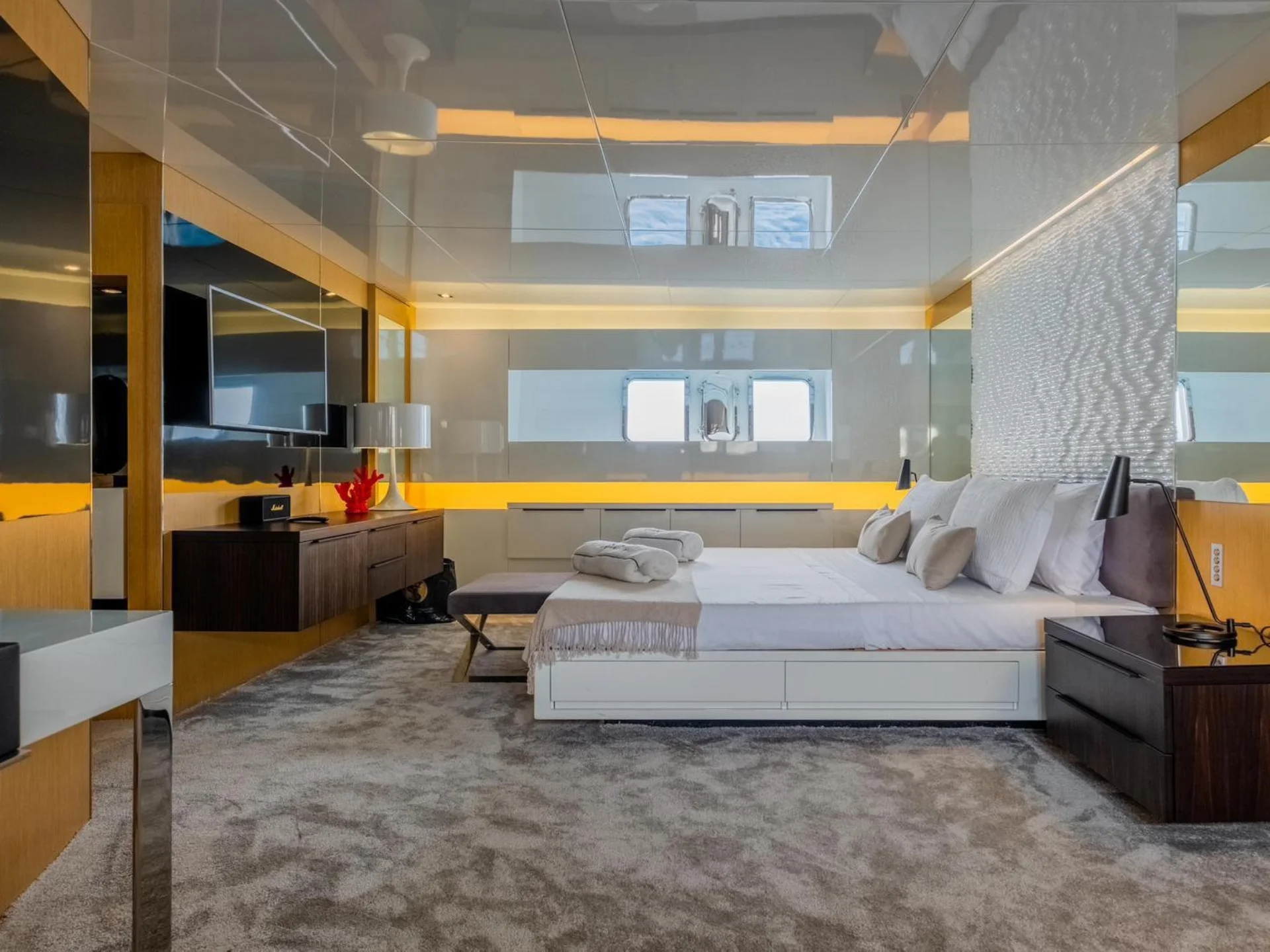 ETERNITY 44 | Arcadia 85 - Arcadia