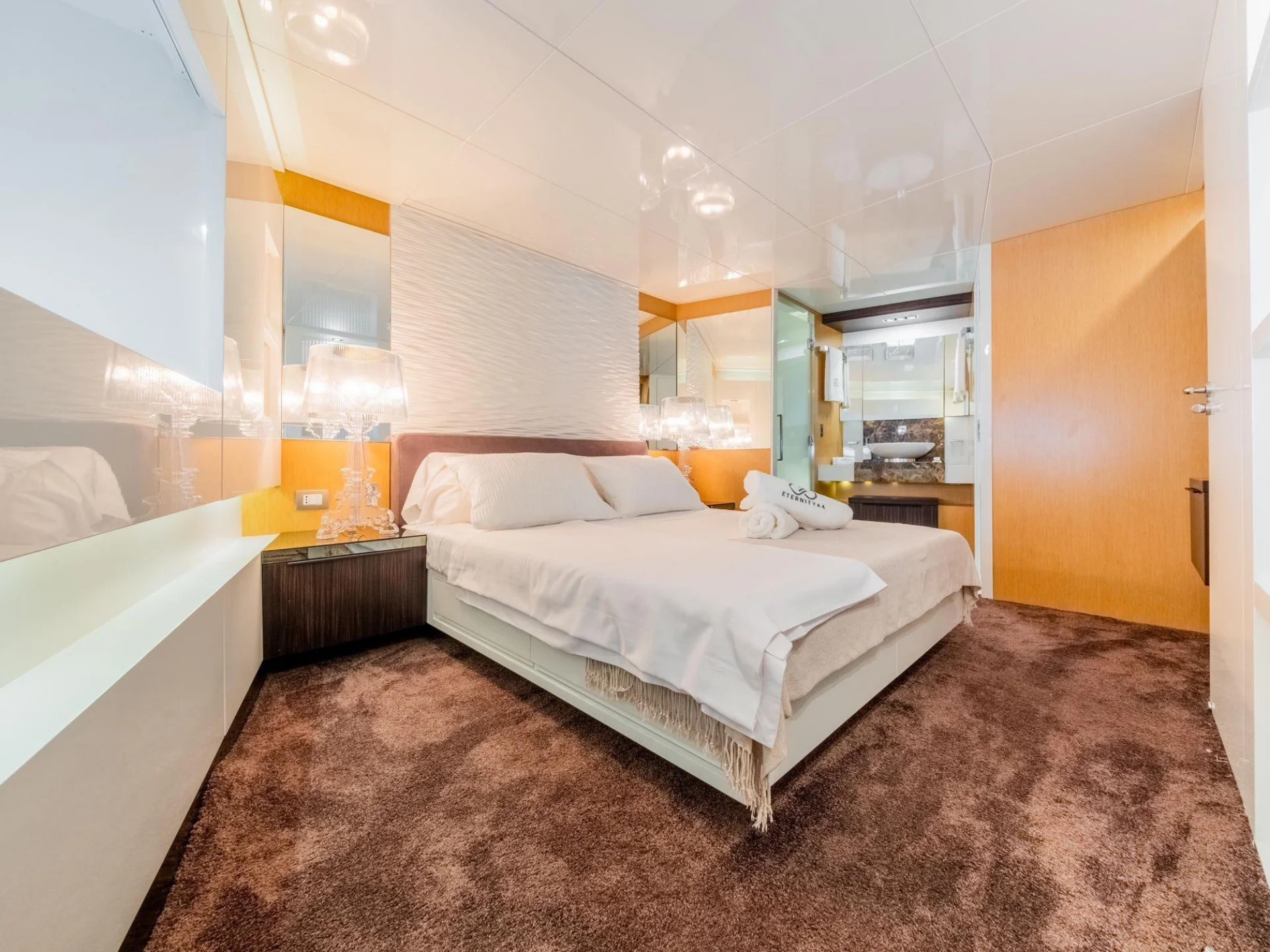 ETERNITY 44 | Arcadia 85 - Arcadia