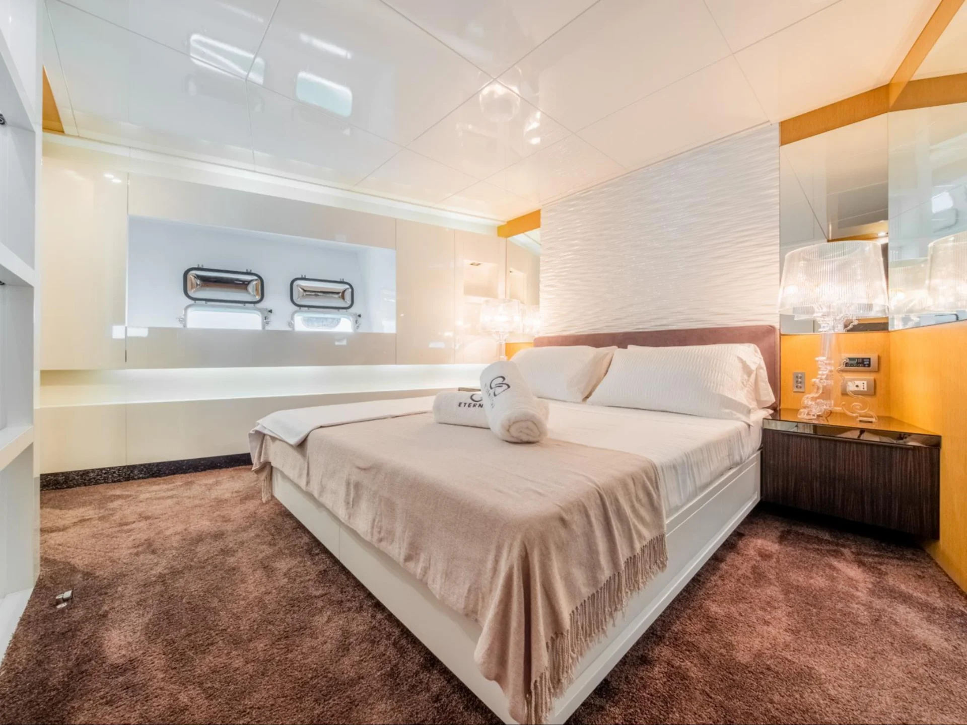 ETERNITY 44 | Arcadia 85 - Arcadia