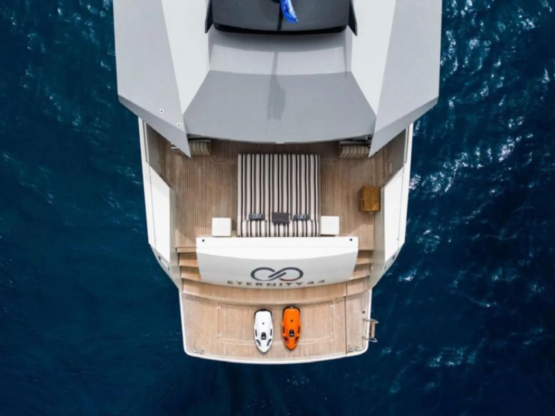 ETERNITY 44 | Arcadia 85 - Arcadia