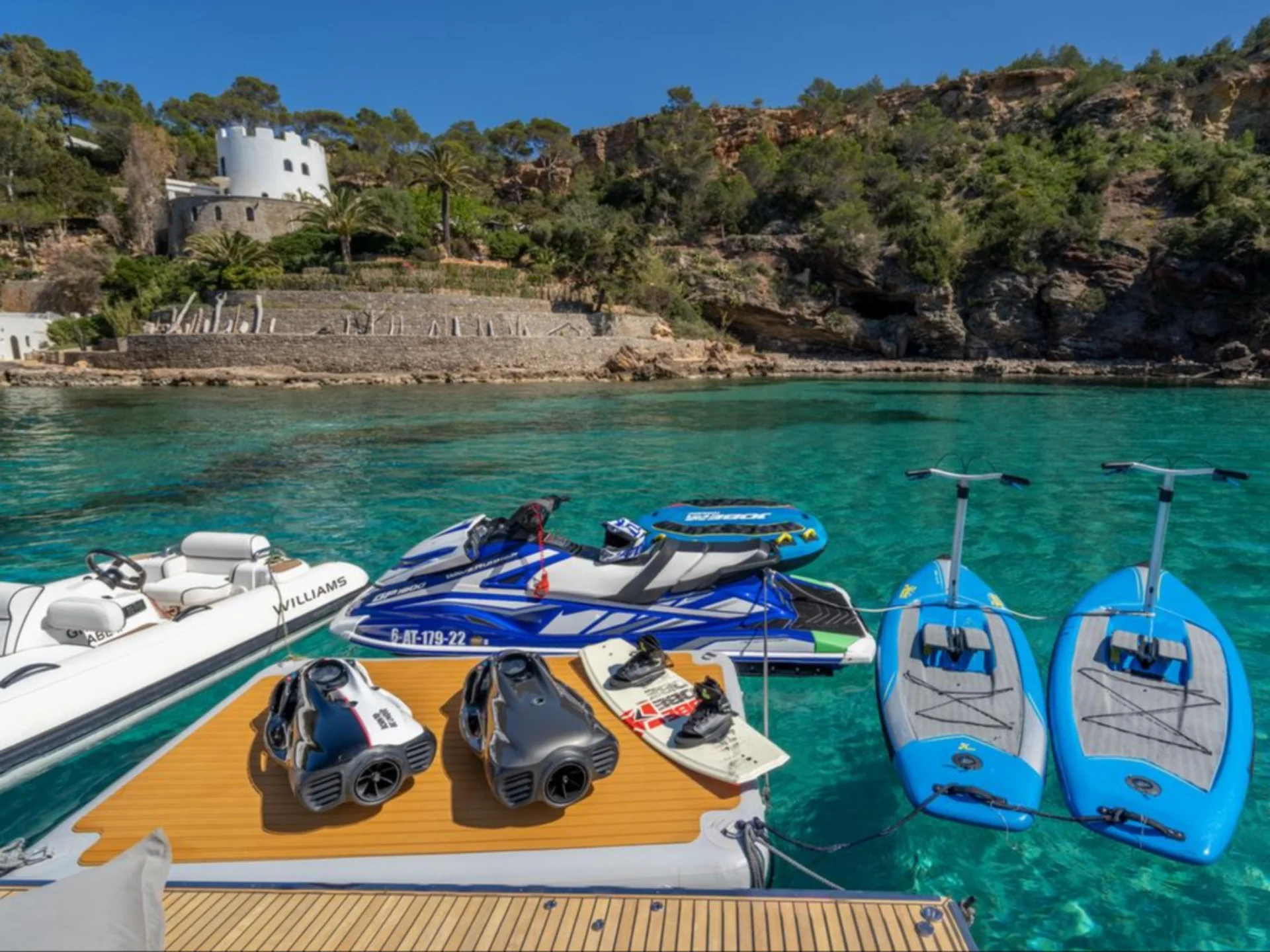 ALVIUM | Ferretti Custom Line 106 - Ferretti