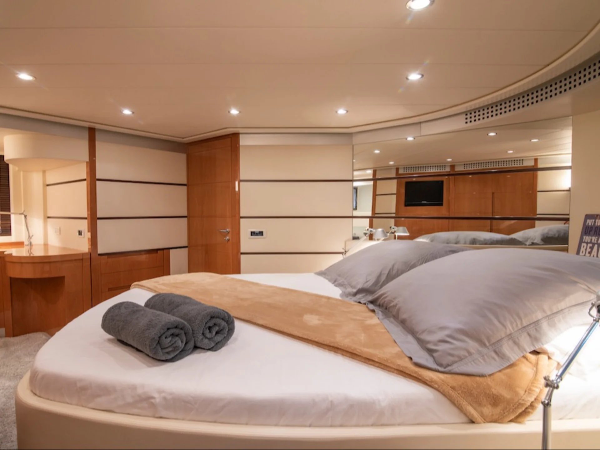 OPTIMUM | Pershing 62 - Pershing