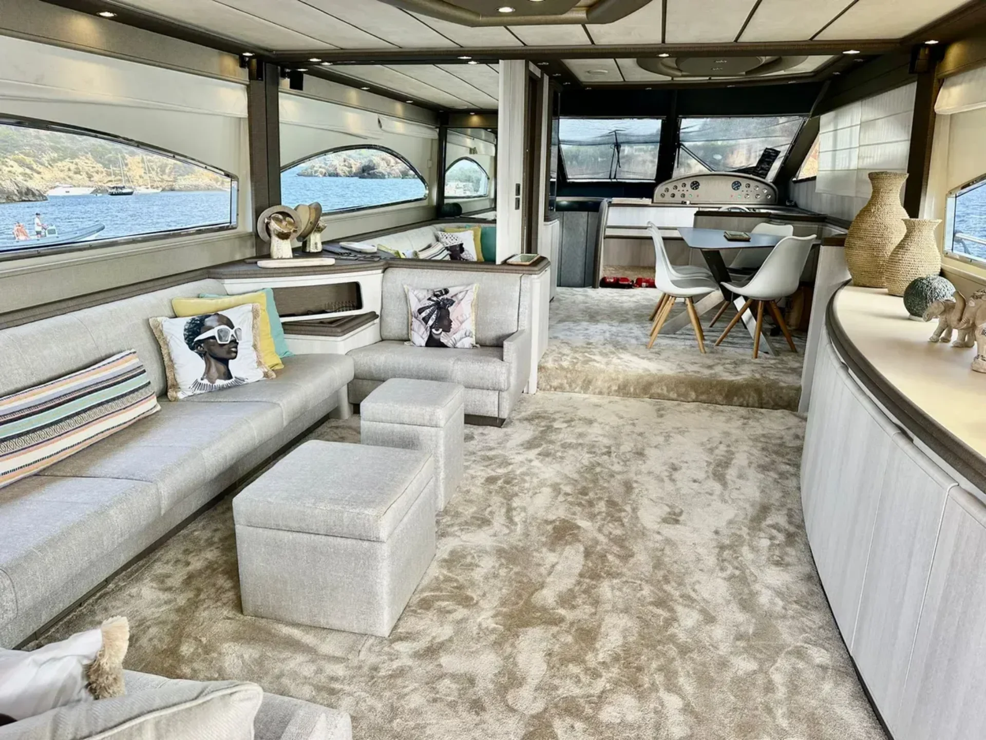 MAZU | Astondoa 80 - Astondoa