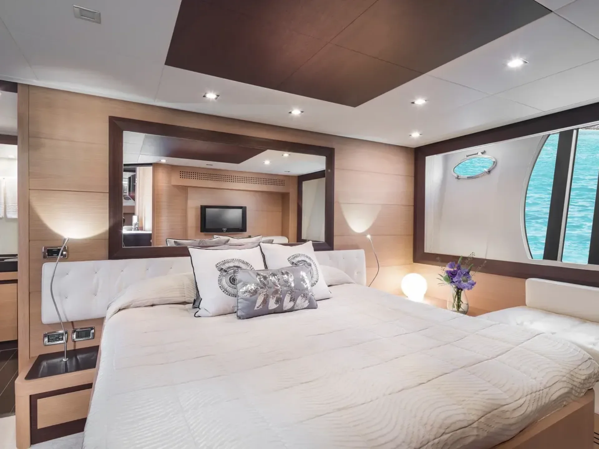 SENSATION | Pershing 72 - Pershing