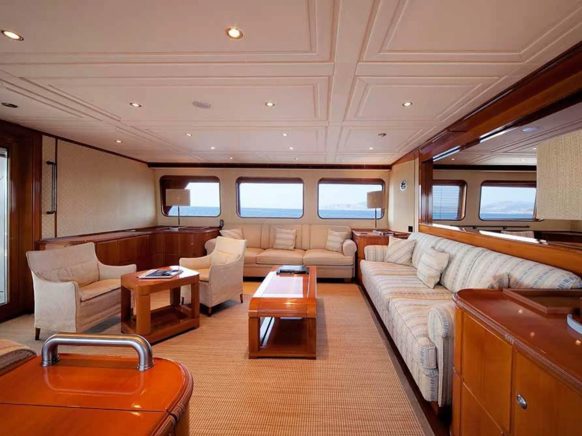 FONERS | Custom Royal 150 - Custom