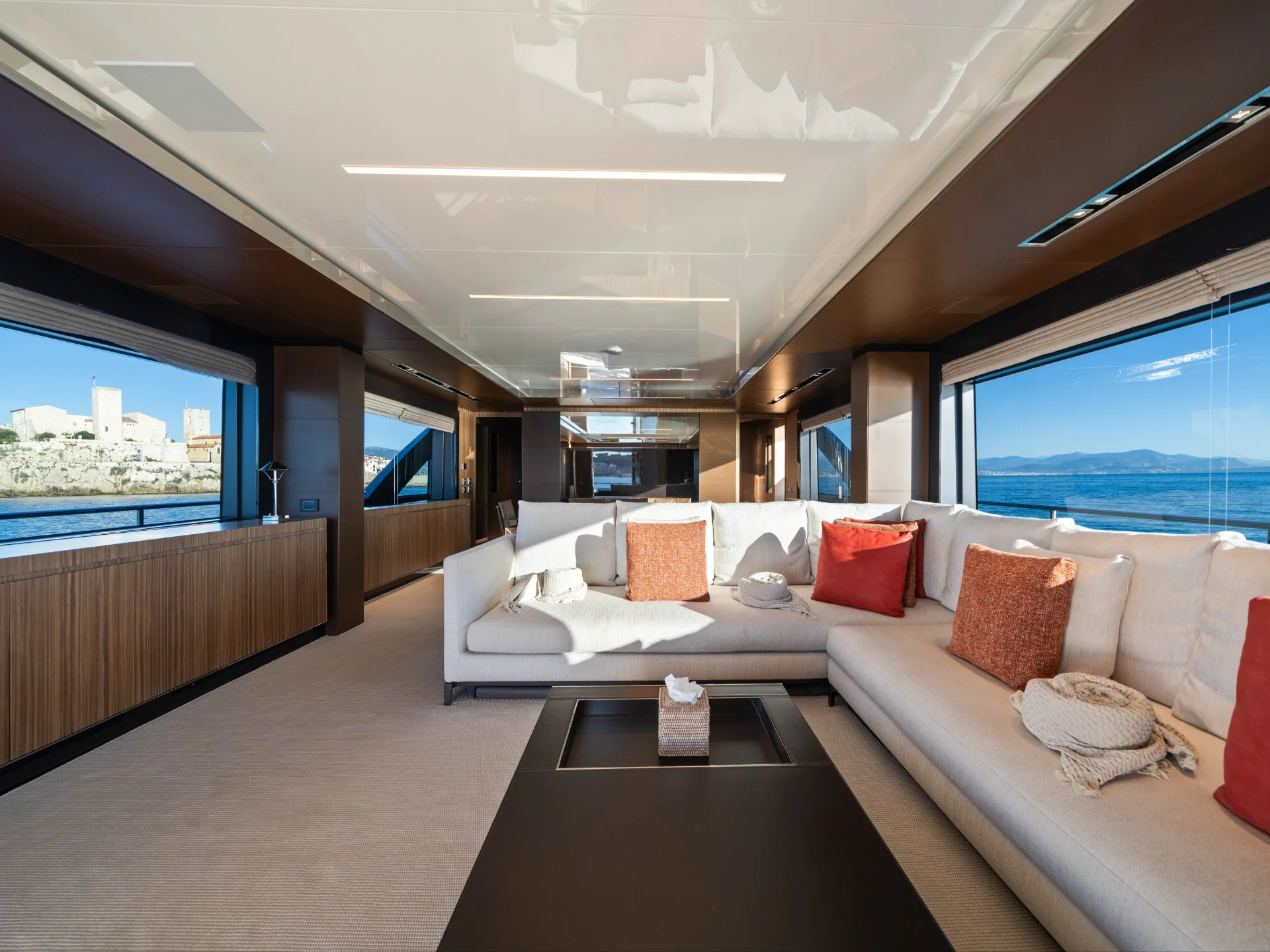 HP6 | Riva 100 Corsaro - Riva