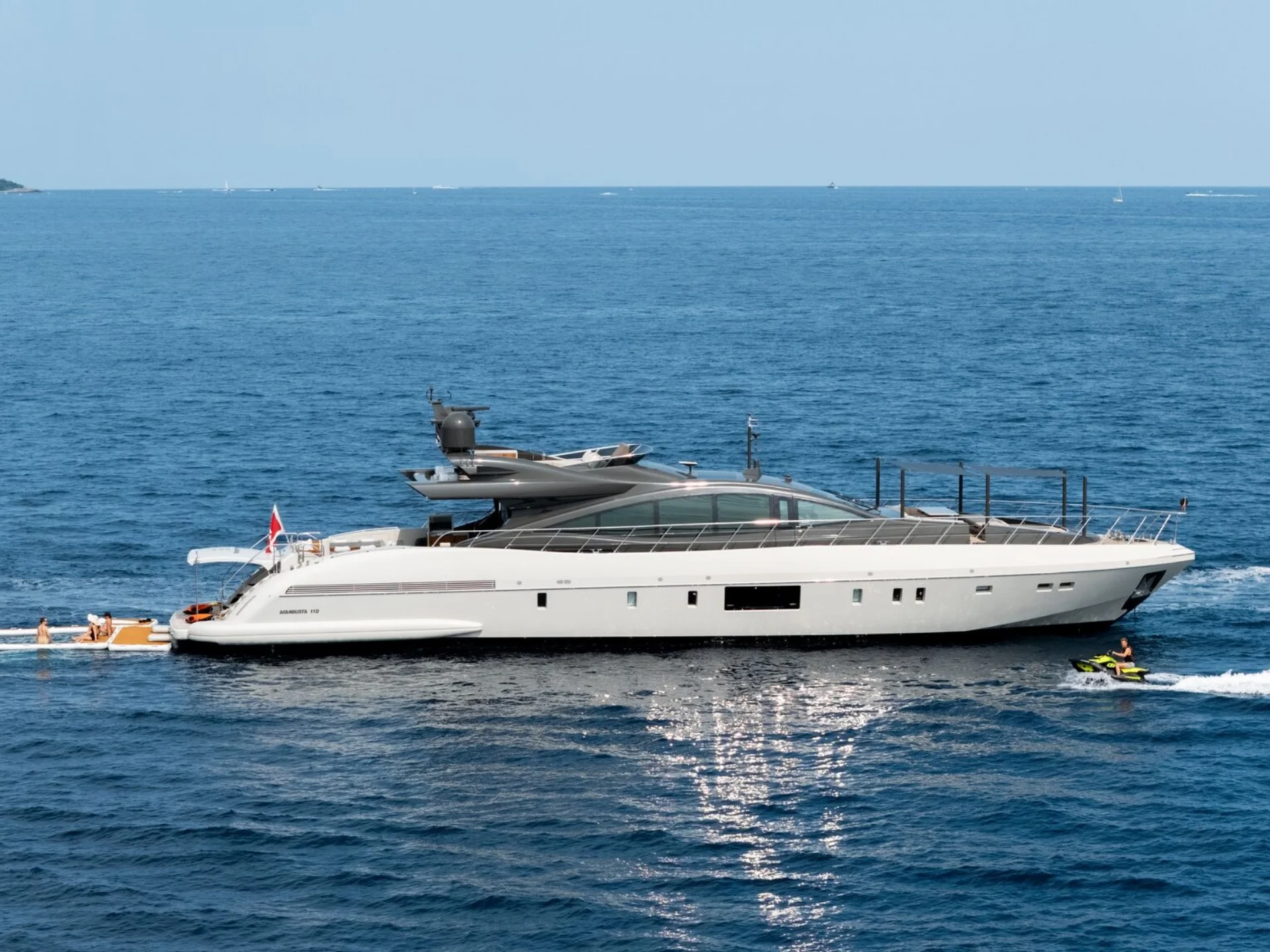 FANAMAX | Mangusta 110