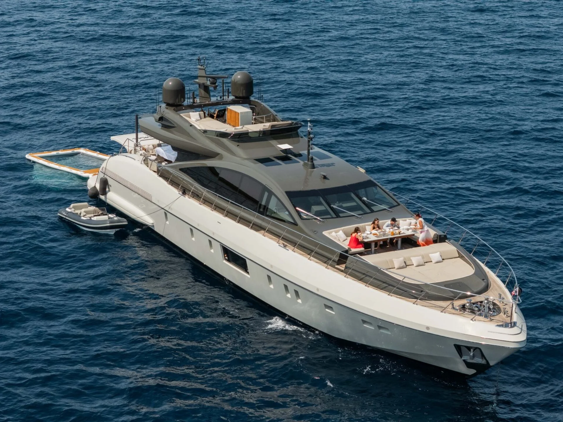 FANAMAX | Mangusta 110 - Mangusta