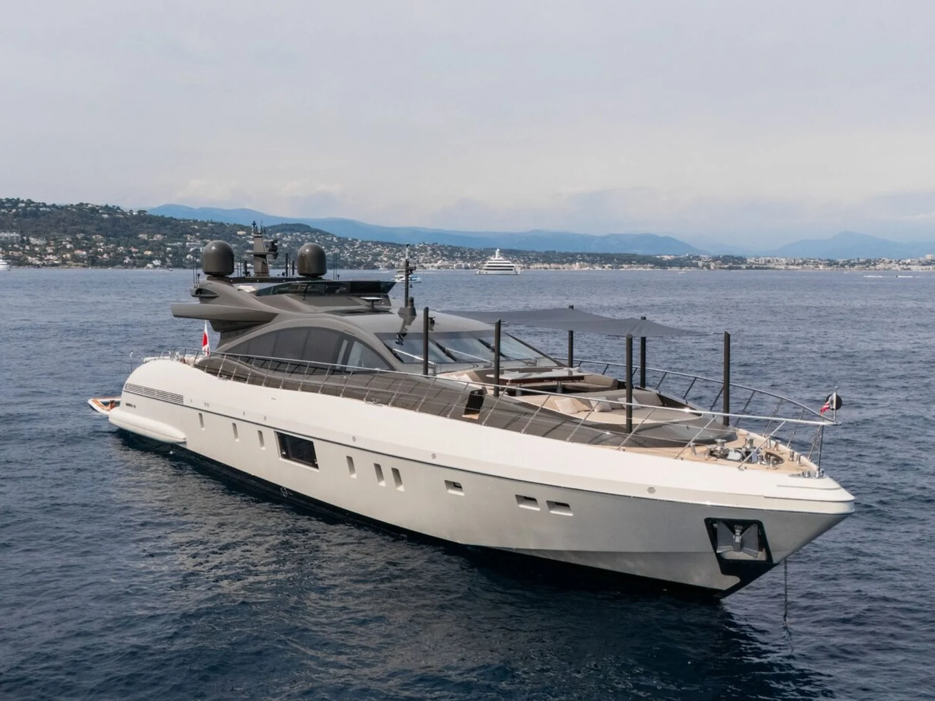 FANAMAX | Mangusta 110 - Mangusta